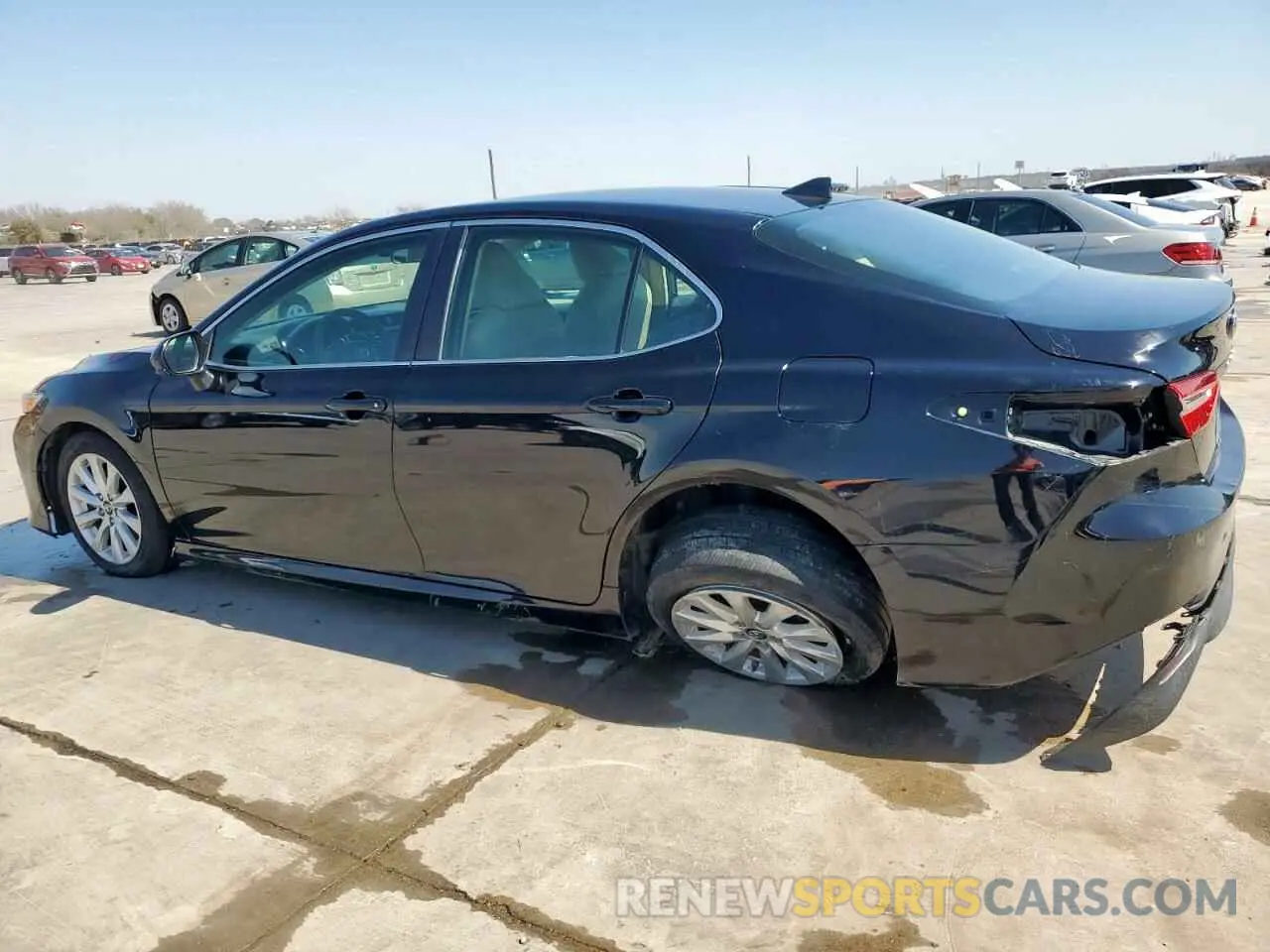 2 fotografías del automóvil dañado 4T1B11HK2KU730758 TOYOTA CAMRY 2019
