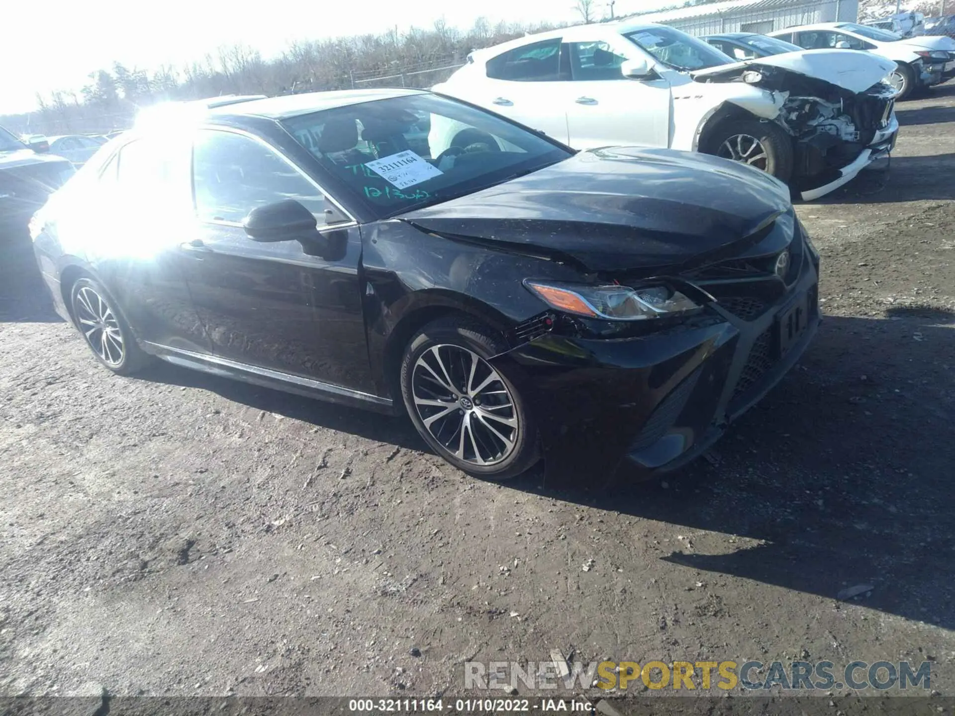 1 fotografías del automóvil dañado 4T1B11HK2KU738875 TOYOTA CAMRY 2019