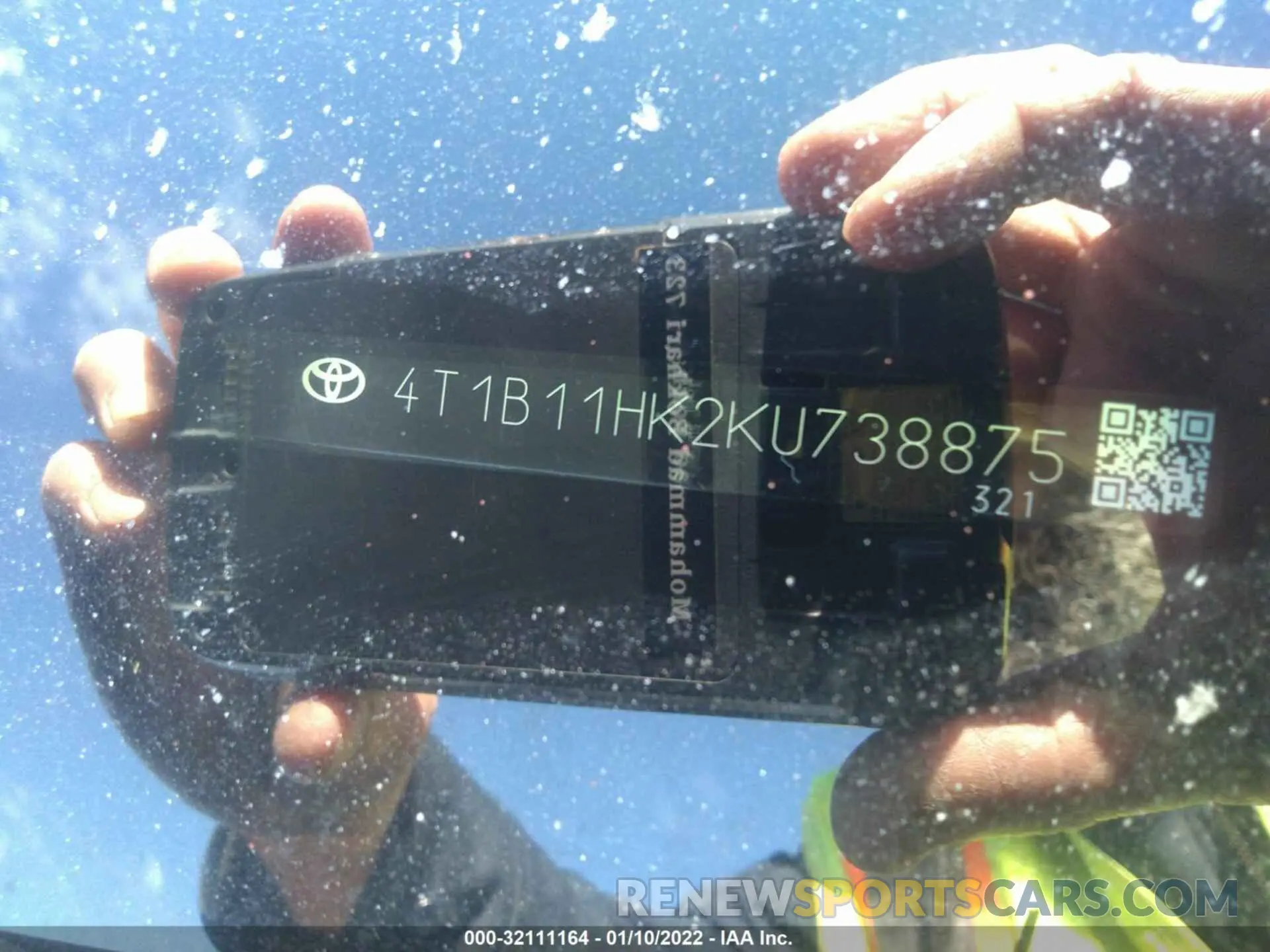 9 fotografías del automóvil dañado 4T1B11HK2KU738875 TOYOTA CAMRY 2019