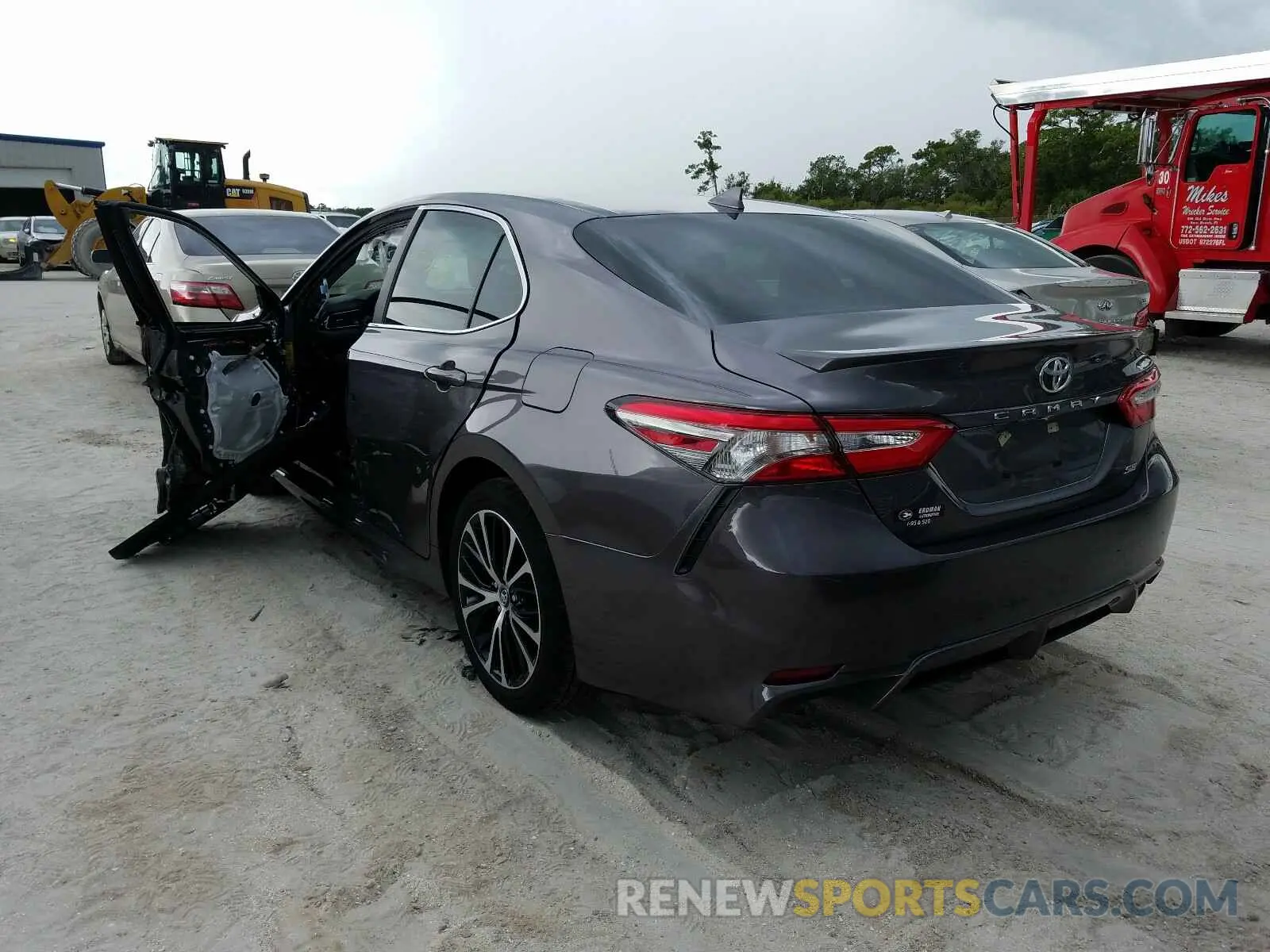 3 fotografías del automóvil dañado 4T1B11HK2KU751576 TOYOTA CAMRY 2019