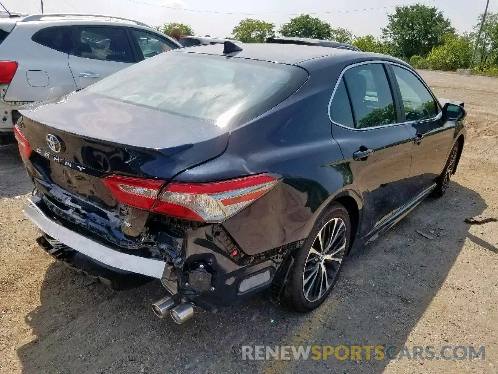4 fotografías del automóvil dañado 4T1B11HK2KU752825 TOYOTA CAMRY 2019