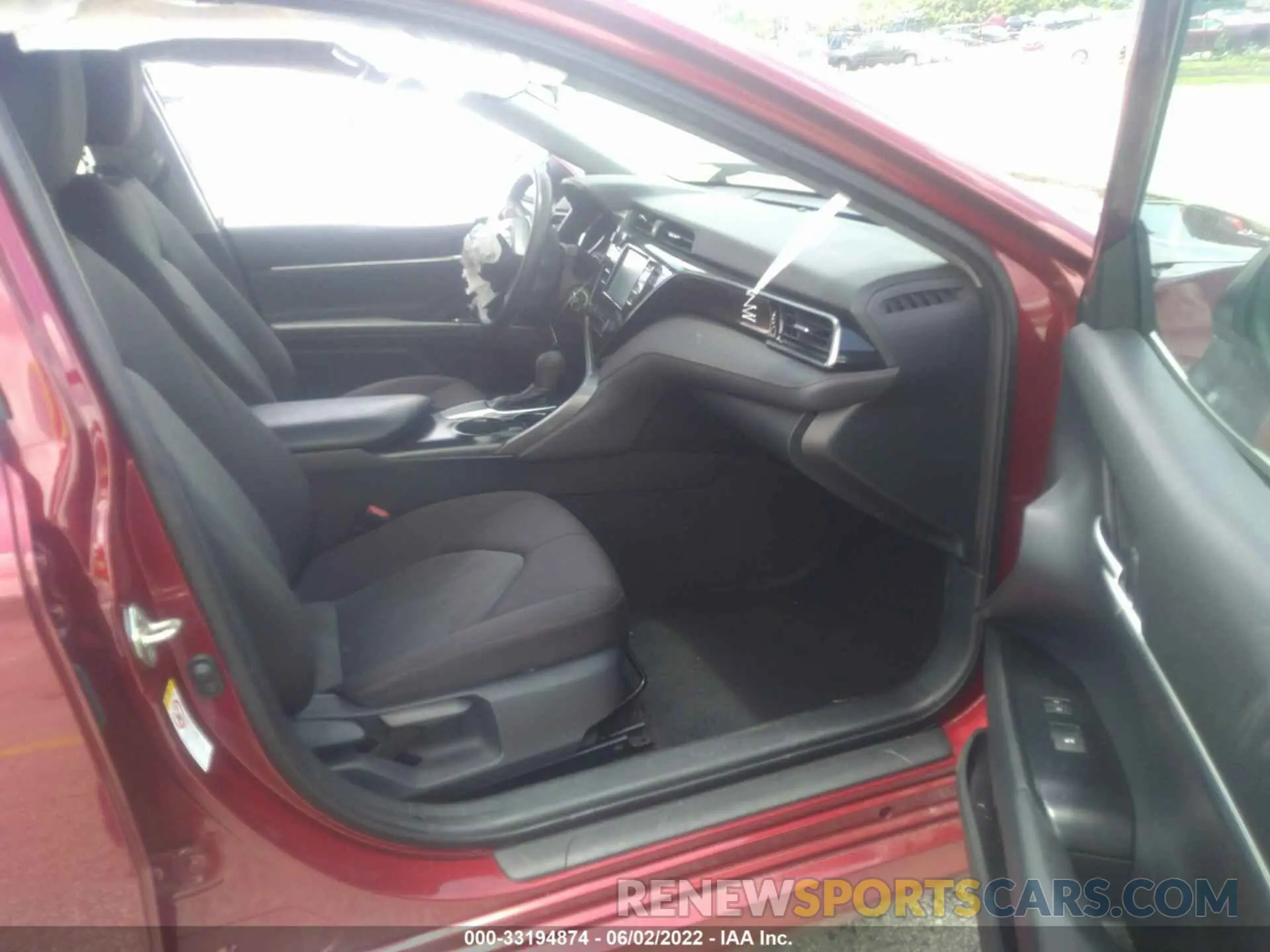 5 fotografías del automóvil dañado 4T1B11HK2KU755515 TOYOTA CAMRY 2019