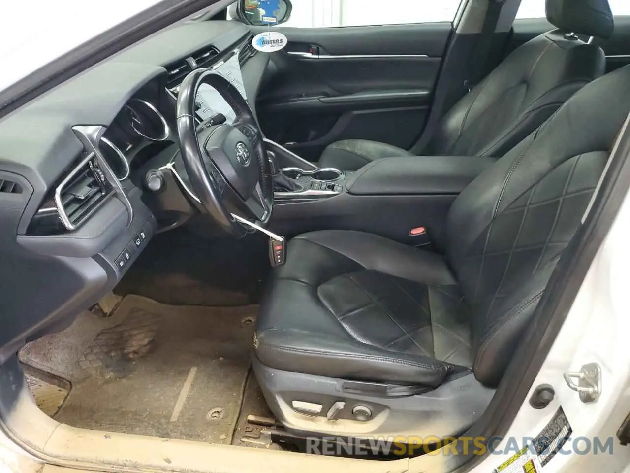 7 fotografías del automóvil dañado 4T1B11HK2KU761413 TOYOTA CAMRY 2019