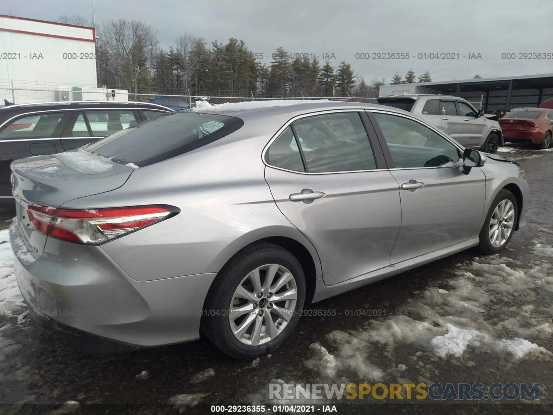 4 fotografías del automóvil dañado 4T1B11HK2KU763016 TOYOTA CAMRY 2019
