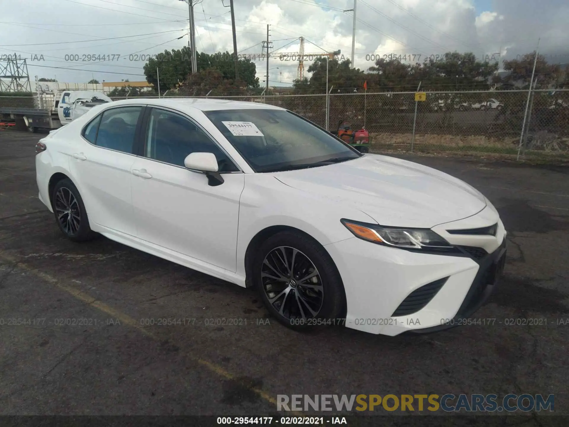 1 fotografías del automóvil dañado 4T1B11HK2KU766367 TOYOTA CAMRY 2019