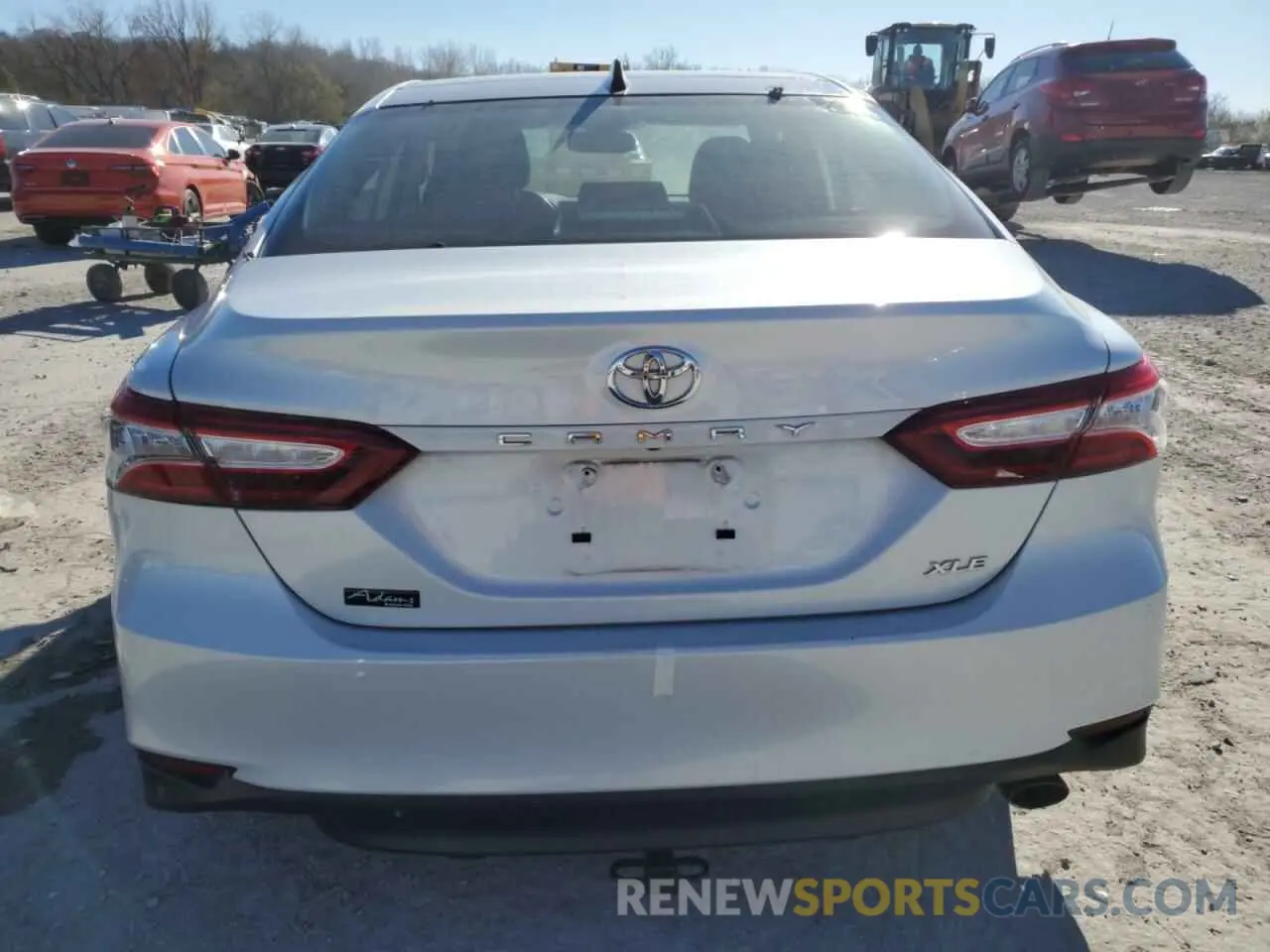 6 fotografías del automóvil dañado 4T1B11HK2KU766823 TOYOTA CAMRY 2019