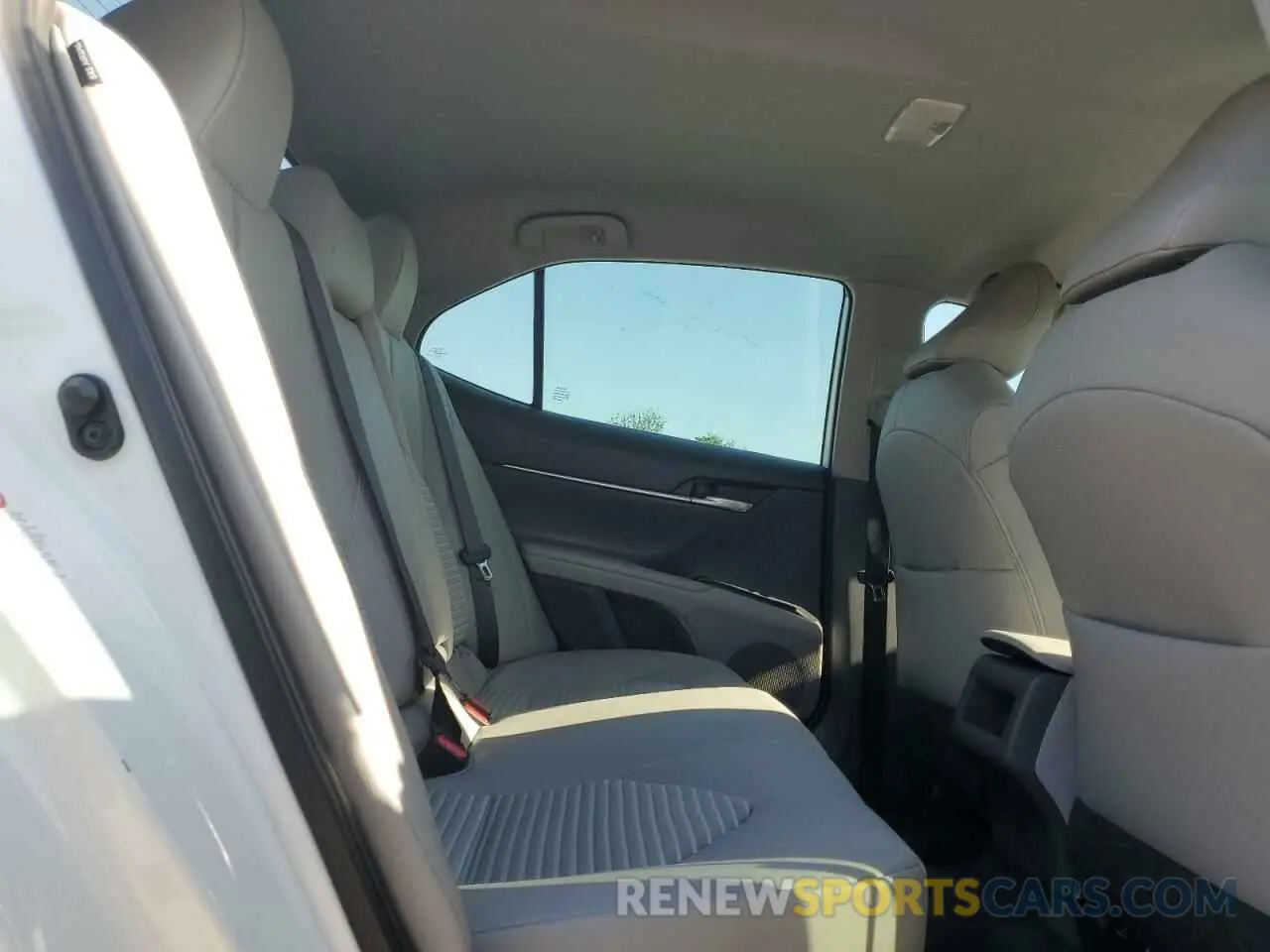 10 fotografías del automóvil dañado 4T1B11HK2KU772203 TOYOTA CAMRY 2019