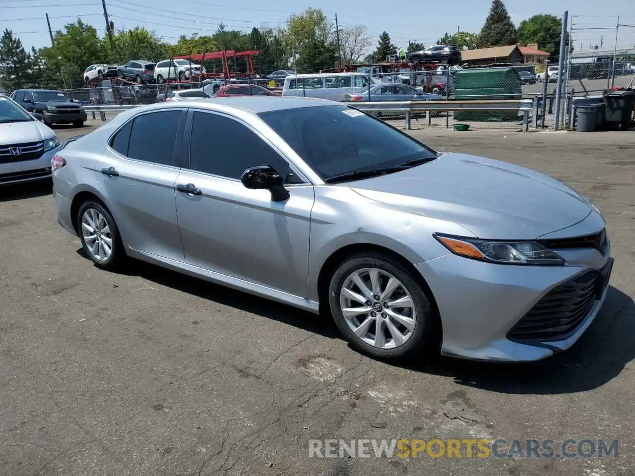 4 fotografías del automóvil dañado 4T1B11HK2KU772461 TOYOTA CAMRY 2019