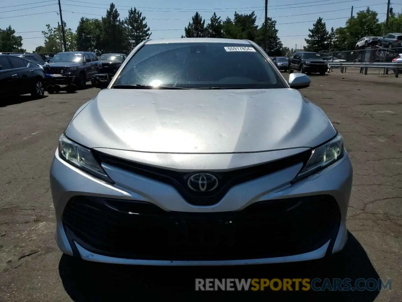 5 fotografías del automóvil dañado 4T1B11HK2KU772461 TOYOTA CAMRY 2019