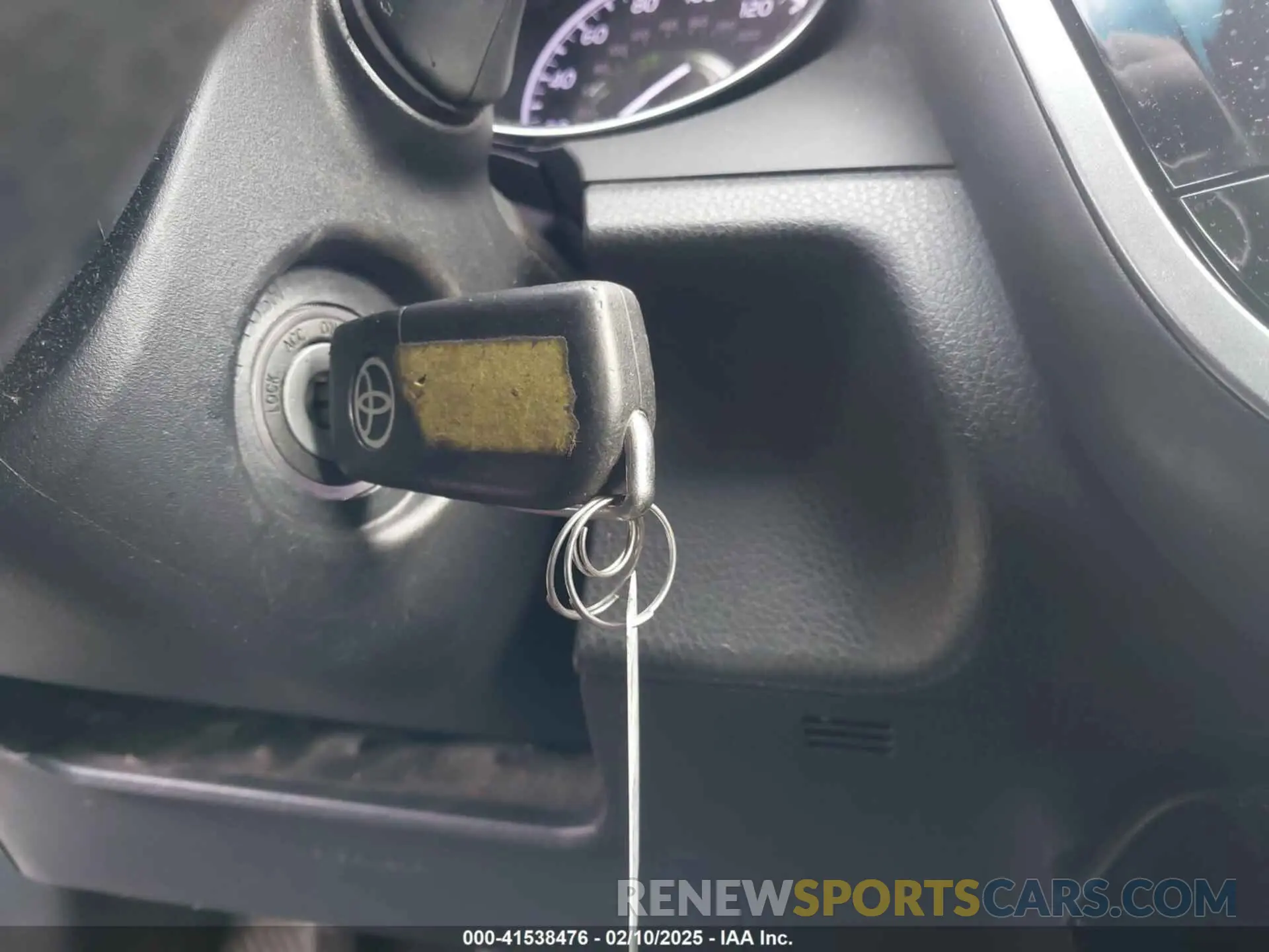 11 fotografías del automóvil dañado 4T1B11HK2KU793908 TOYOTA CAMRY 2019