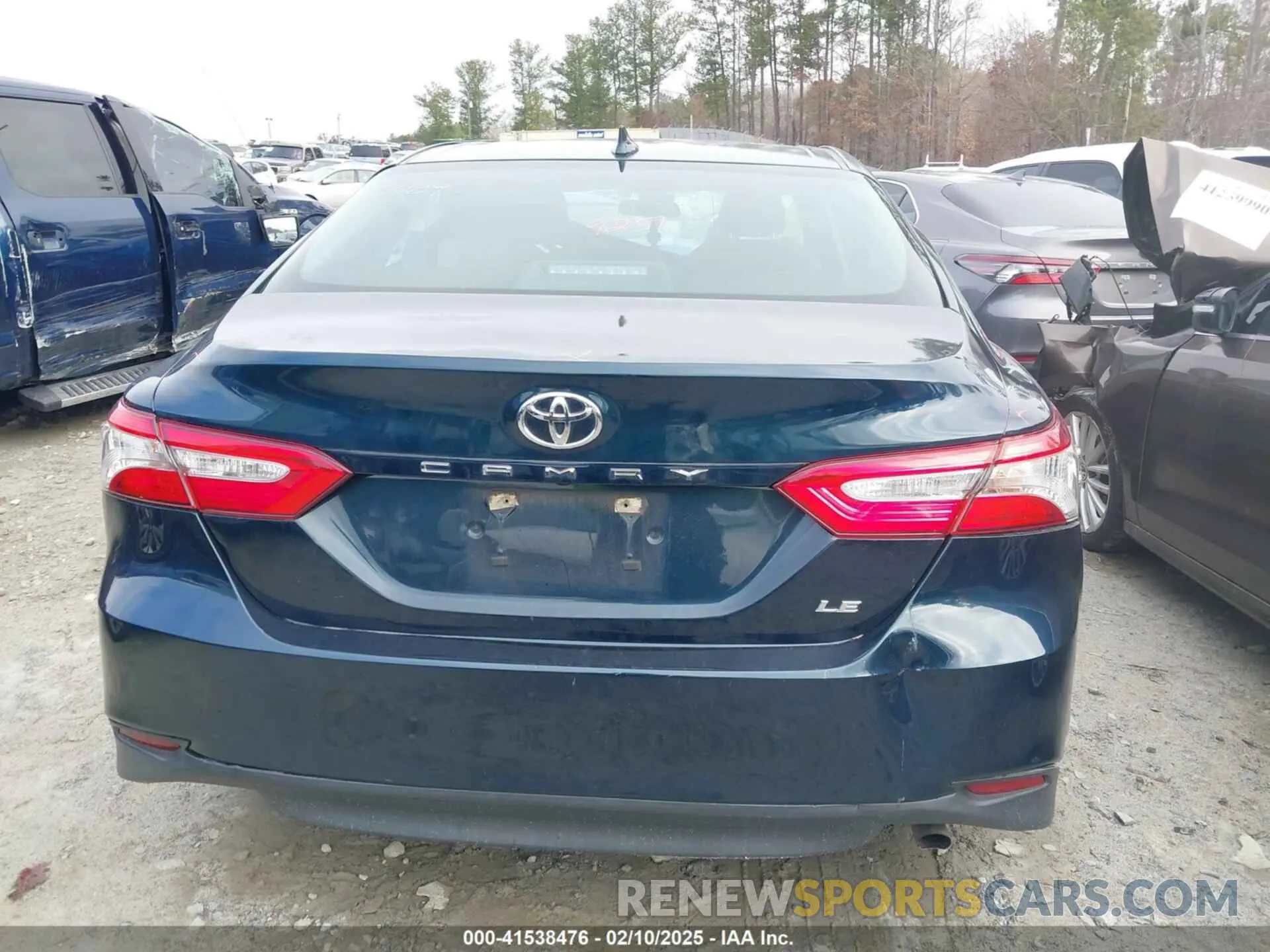 16 fotografías del automóvil dañado 4T1B11HK2KU793908 TOYOTA CAMRY 2019