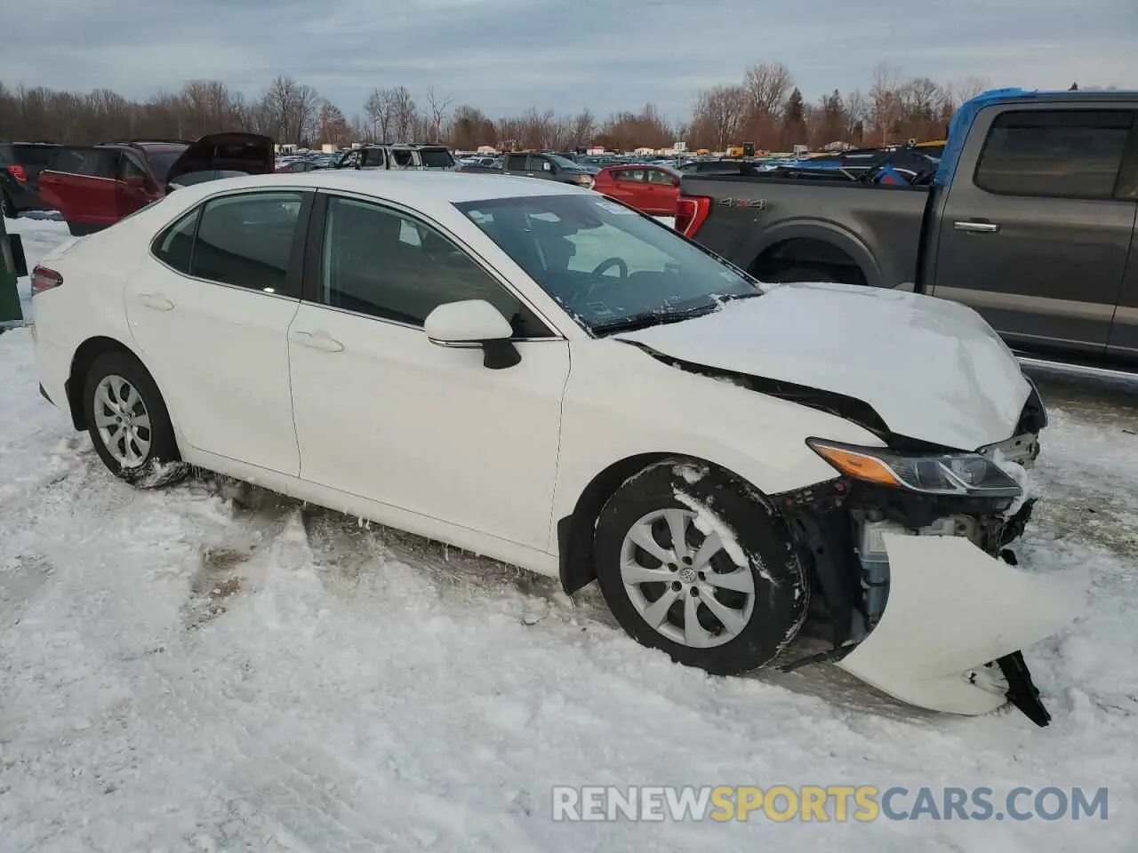 4 fotografías del automóvil dañado 4T1B11HK2KU818757 TOYOTA CAMRY 2019