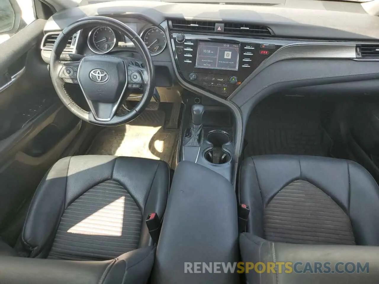 8 fotografías del automóvil dañado 4T1B11HK2KU819343 TOYOTA CAMRY 2019
