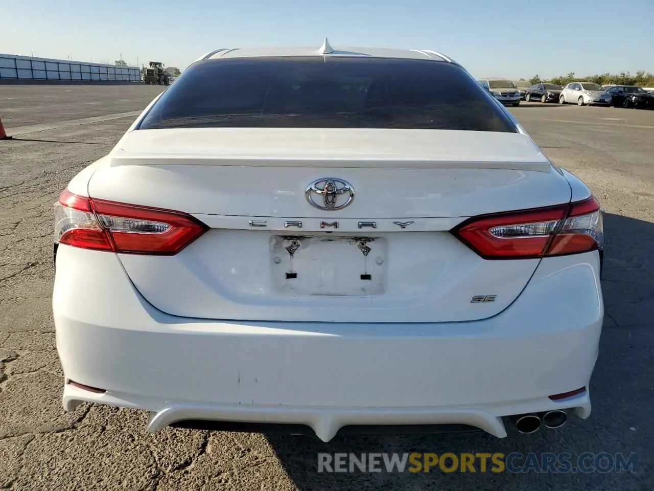 6 fotografías del automóvil dañado 4T1B11HK2KU838104 TOYOTA CAMRY 2019