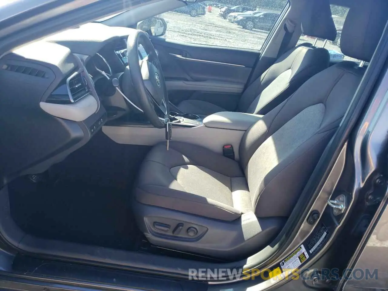 7 fotografías del automóvil dañado 4T1B11HK2KU846364 TOYOTA CAMRY 2019