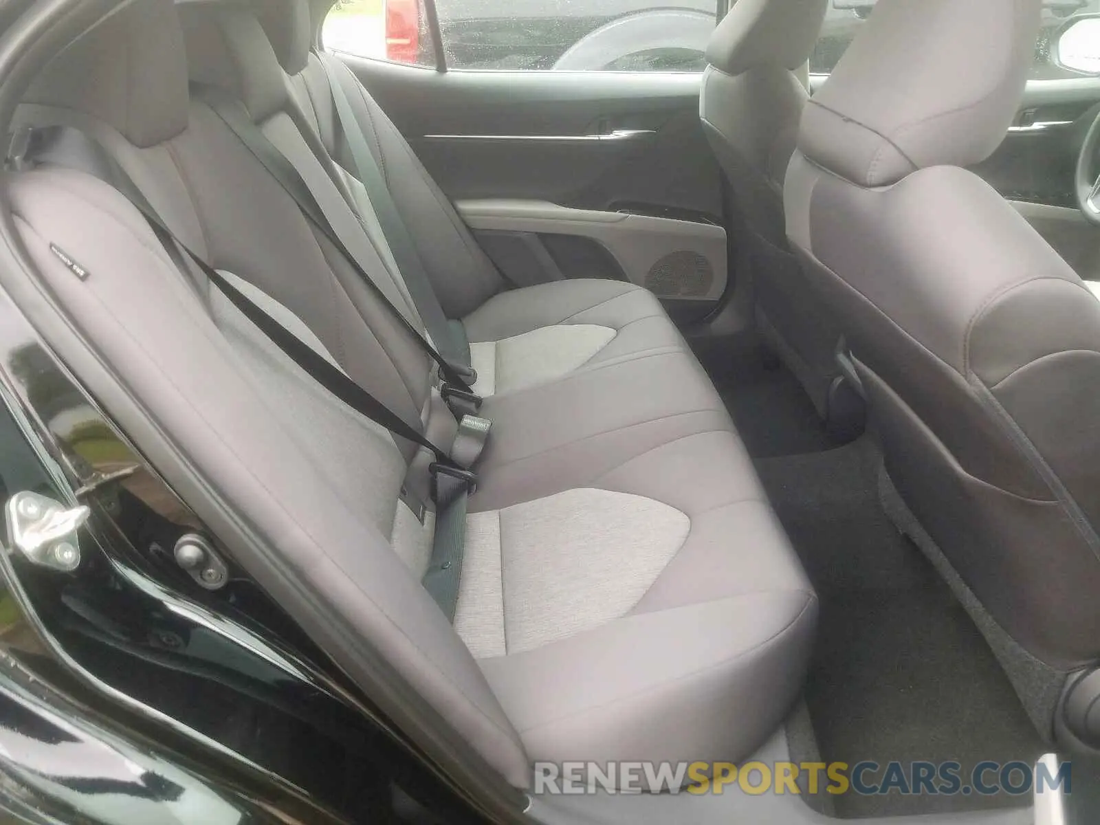 6 fotografías del automóvil dañado 4T1B11HK2KU847790 TOYOTA CAMRY 2019