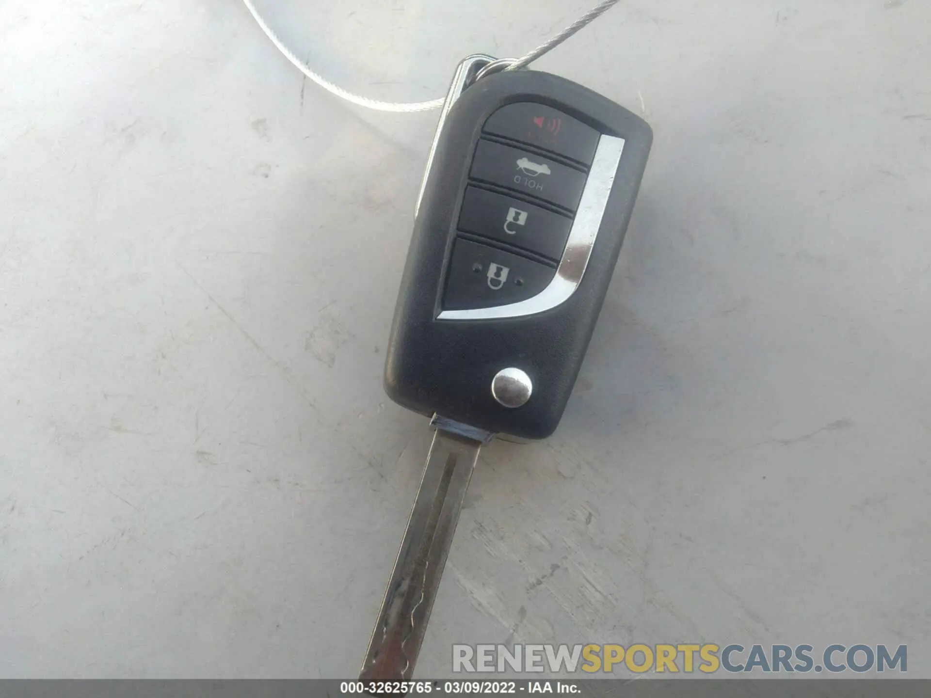 11 fotografías del automóvil dañado 4T1B11HK2KU848955 TOYOTA CAMRY 2019