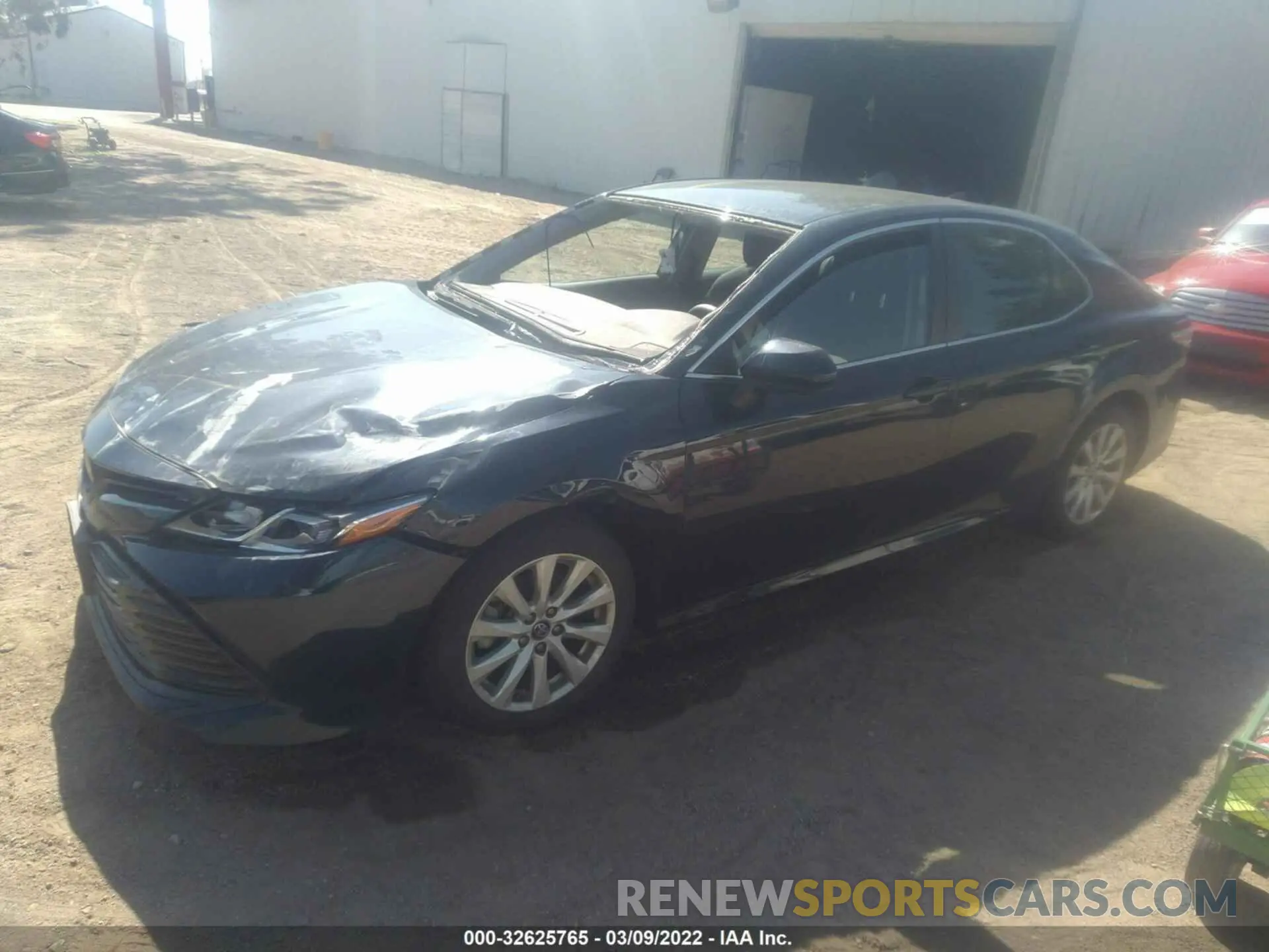 2 fotografías del automóvil dañado 4T1B11HK2KU848955 TOYOTA CAMRY 2019