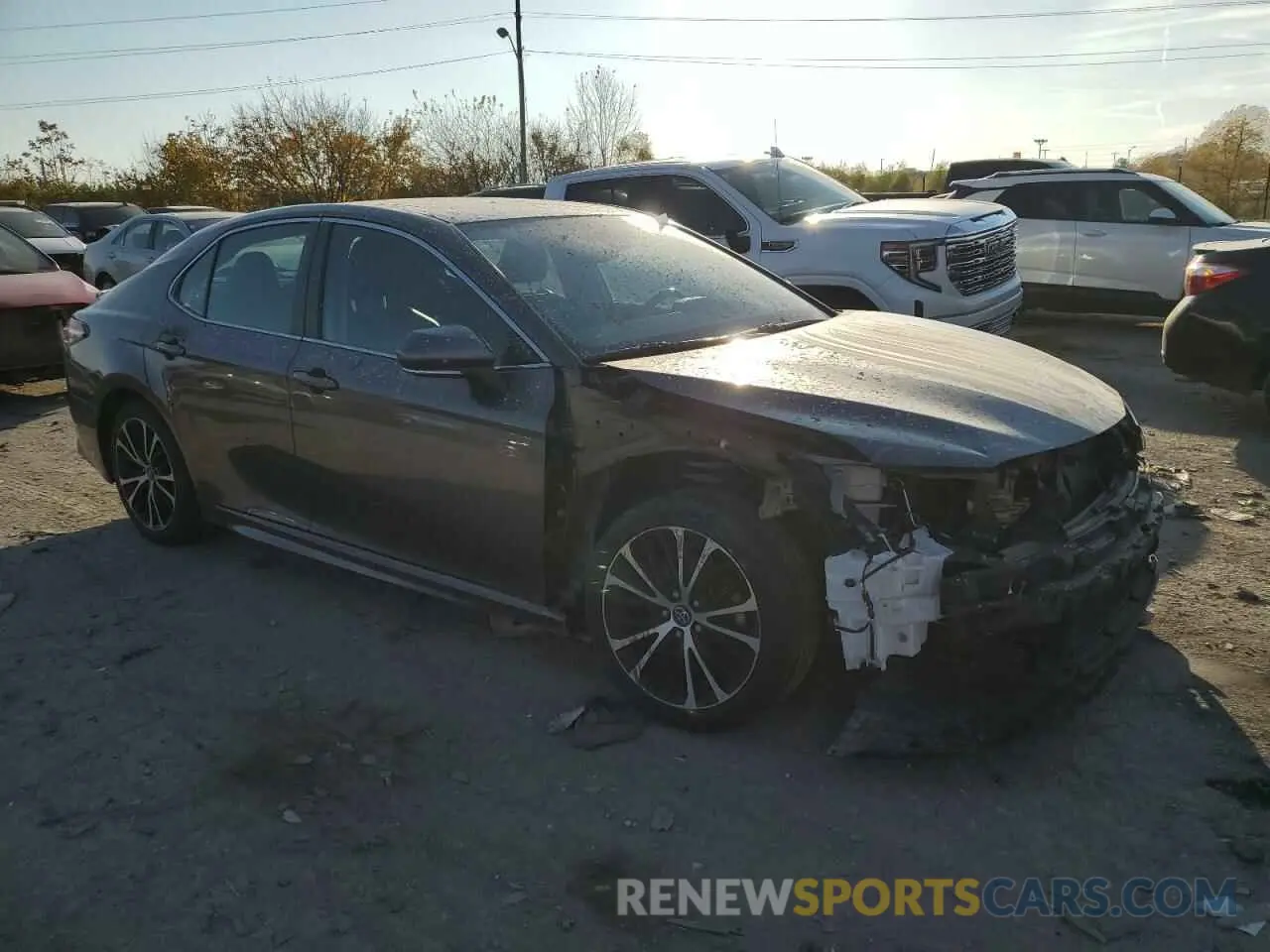 4 fotografías del automóvil dañado 4T1B11HK2KU852424 TOYOTA CAMRY 2019
