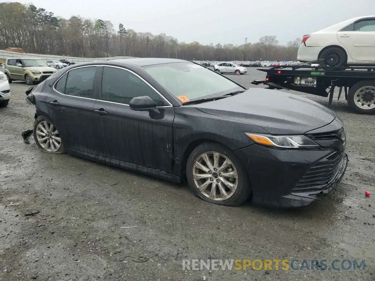 4 fotografías del automóvil dañado 4T1B11HK2KU852827 TOYOTA CAMRY 2019