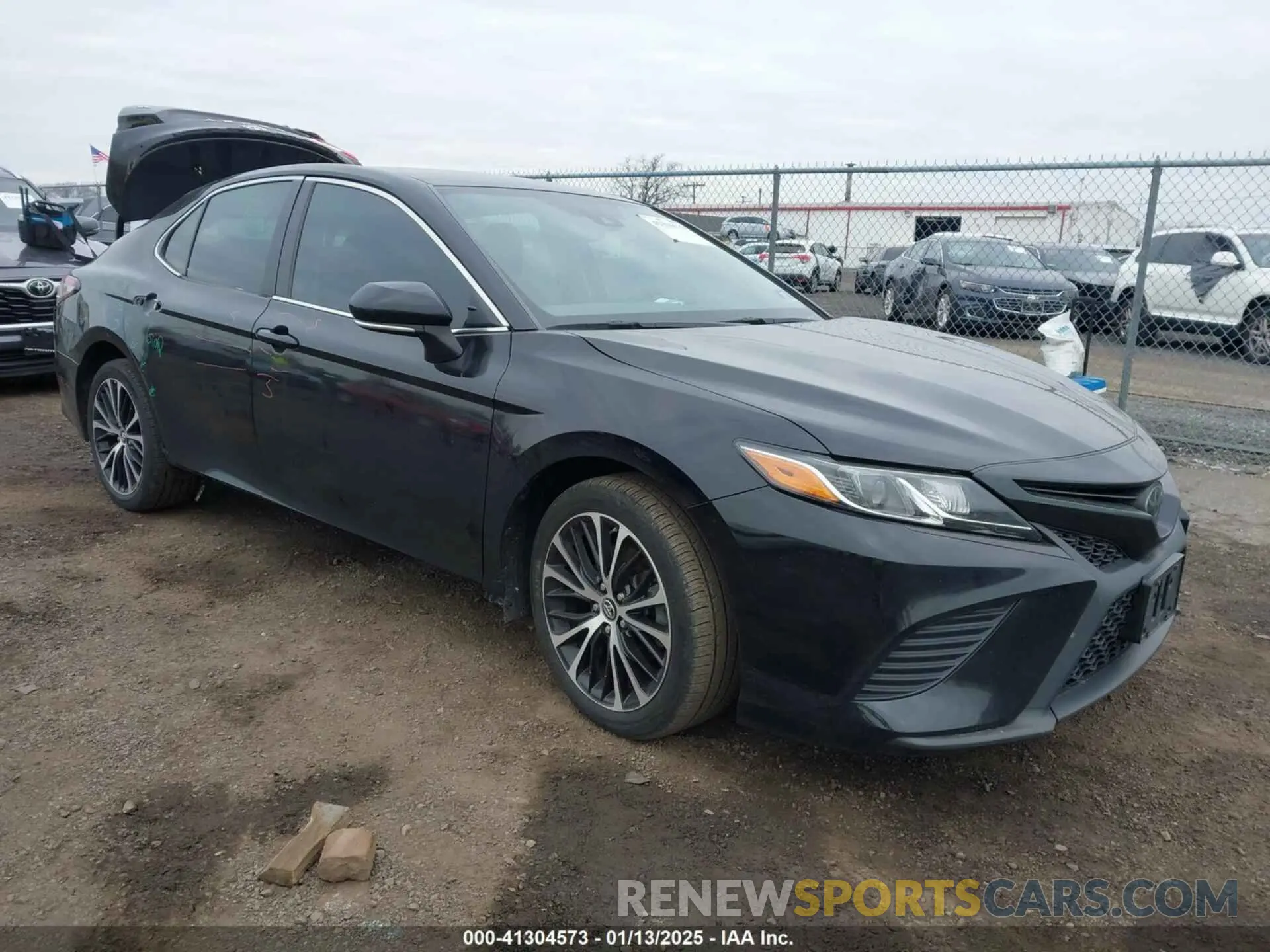 1 fotografías del automóvil dañado 4T1B11HK2KU853136 TOYOTA CAMRY 2019
