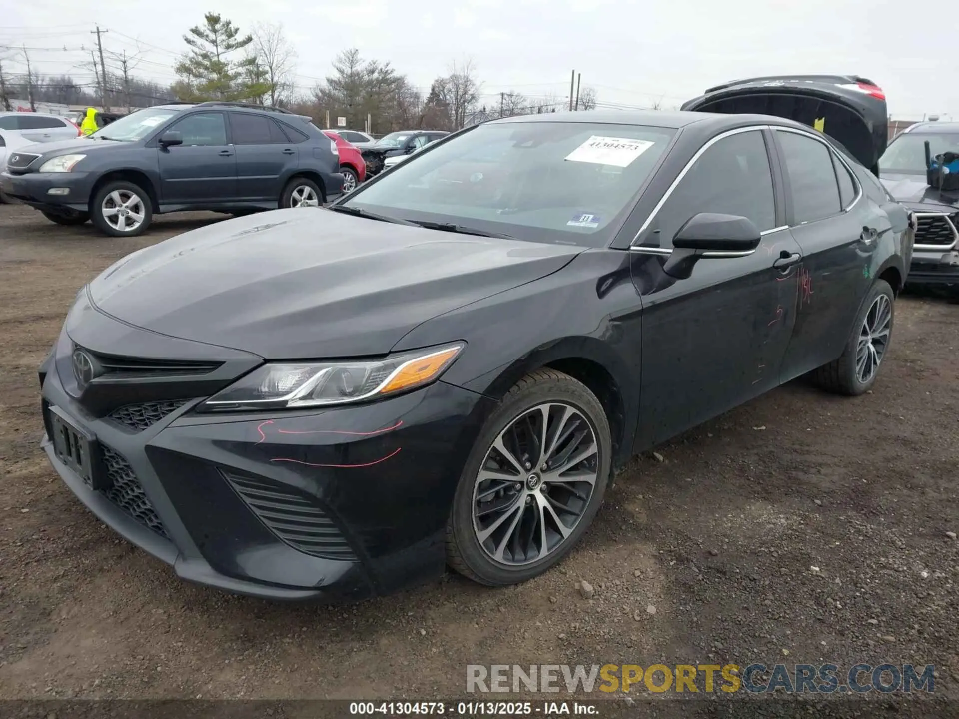 2 fotografías del automóvil dañado 4T1B11HK2KU853136 TOYOTA CAMRY 2019