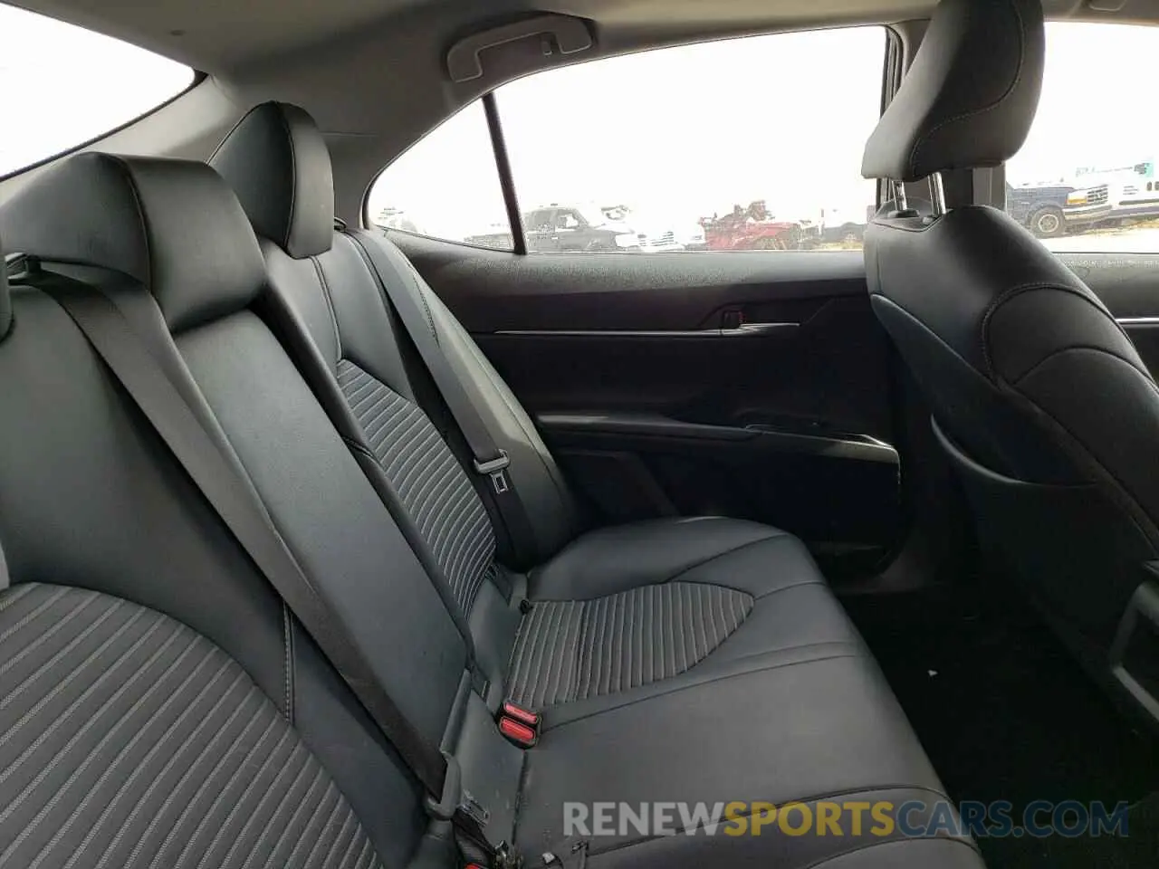 6 fotografías del automóvil dañado 4T1B11HK2KU856215 TOYOTA CAMRY 2019