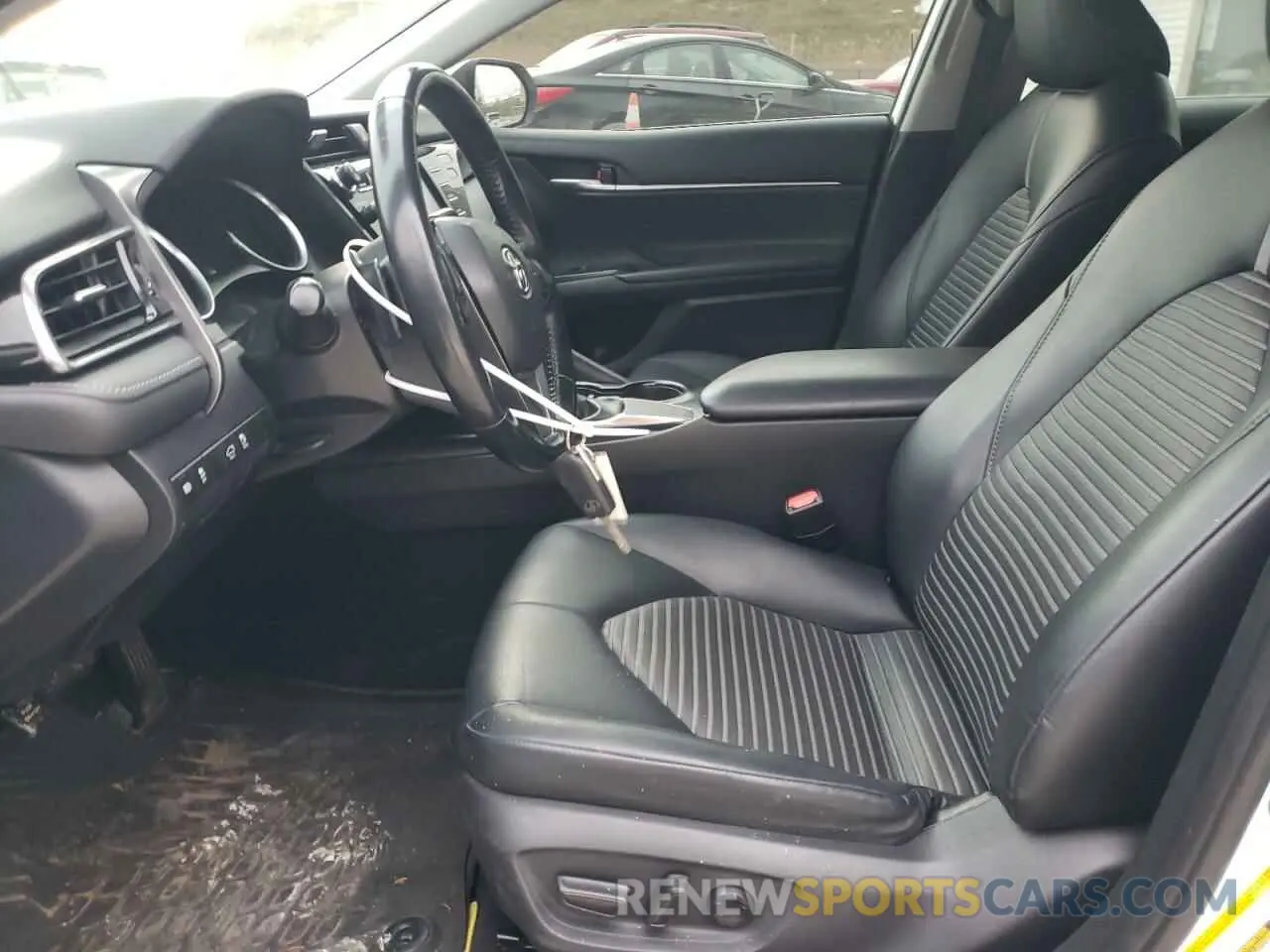 7 fotografías del automóvil dañado 4T1B11HK3KU171964 TOYOTA CAMRY 2019