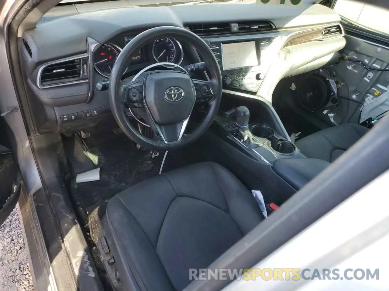 8 fotografías del automóvil dañado 4T1B11HK3KU185055 TOYOTA CAMRY 2019