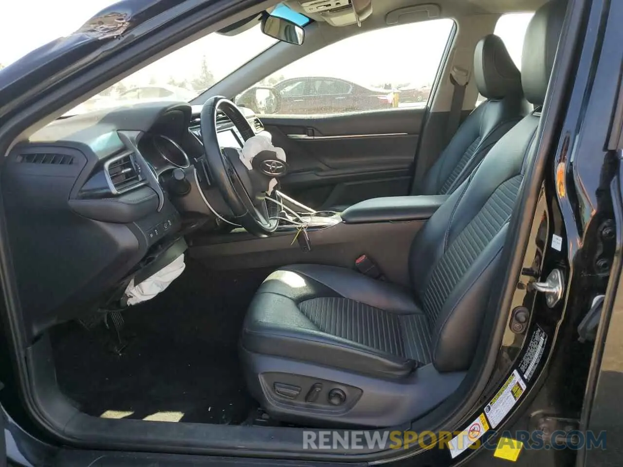 7 fotografías del automóvil dañado 4T1B11HK3KU186089 TOYOTA CAMRY 2019