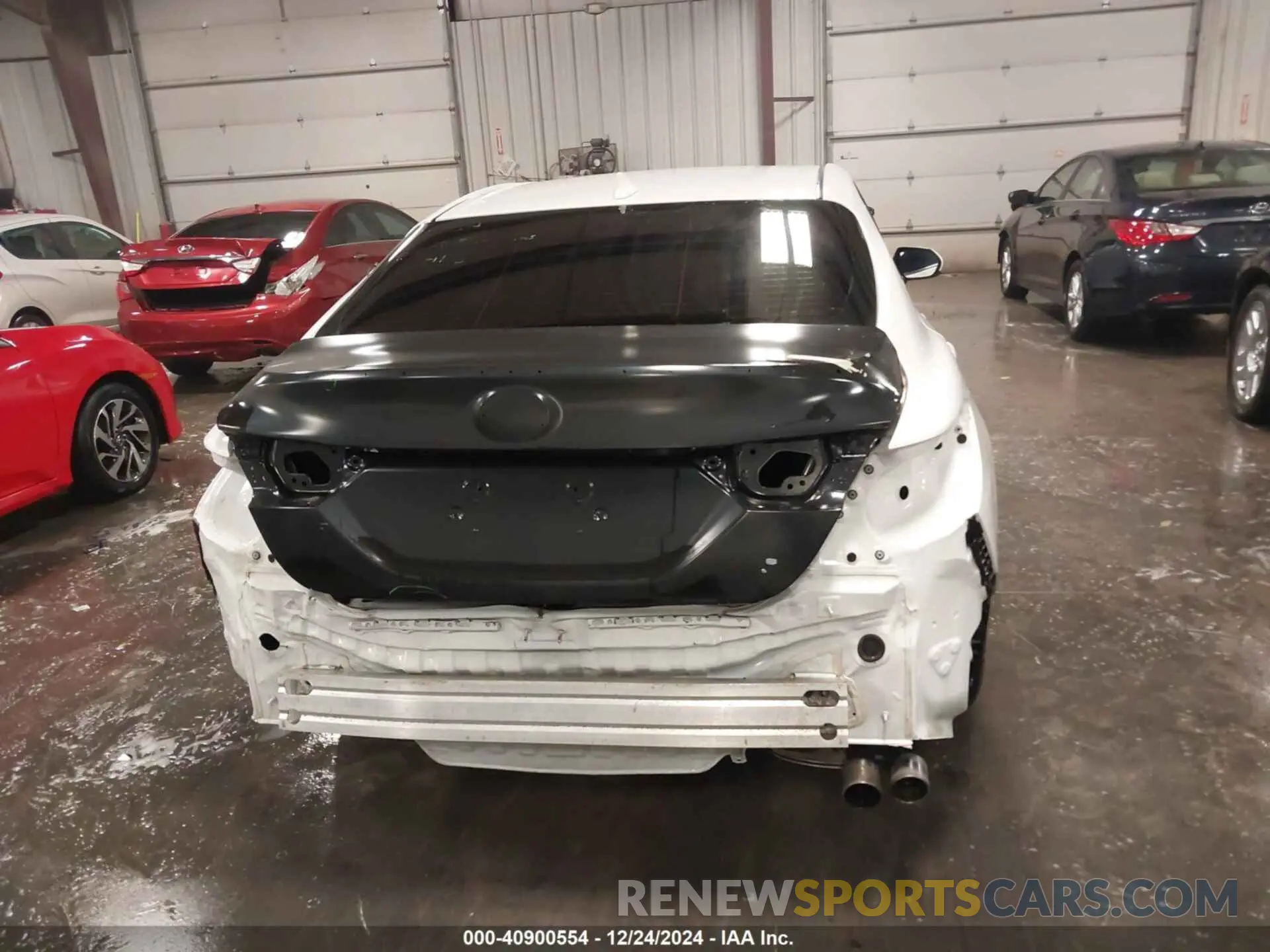 17 fotografías del automóvil dañado 4T1B11HK3KU191177 TOYOTA CAMRY 2019