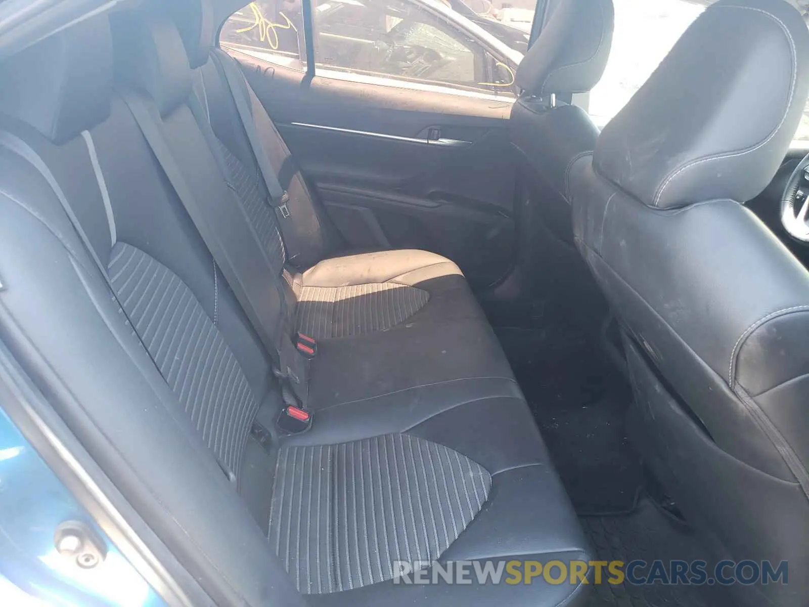 6 fotografías del automóvil dañado 4T1B11HK3KU196895 TOYOTA CAMRY 2019