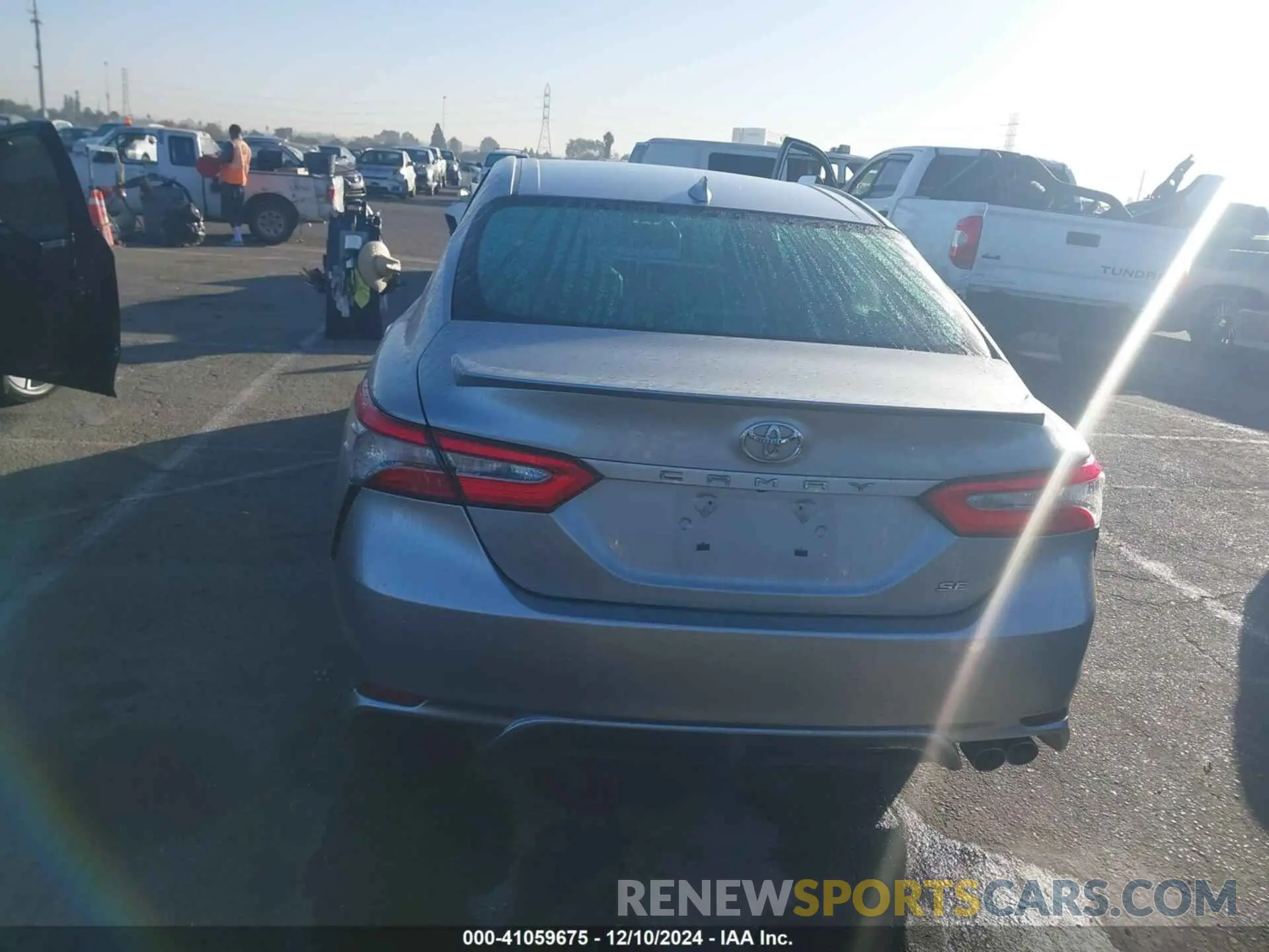 16 fotografías del automóvil dañado 4T1B11HK3KU212156 TOYOTA CAMRY 2019