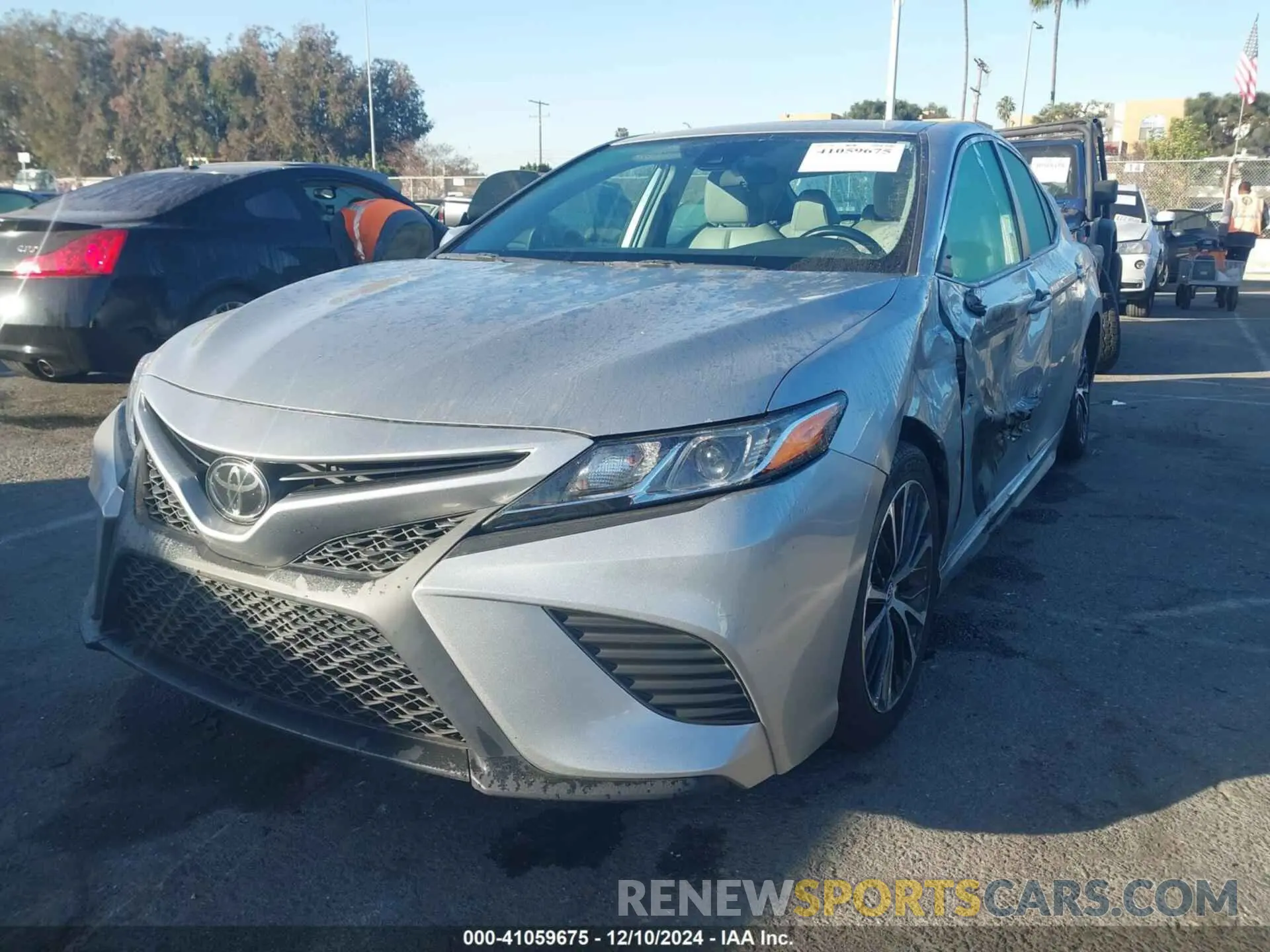 2 fotografías del automóvil dañado 4T1B11HK3KU212156 TOYOTA CAMRY 2019