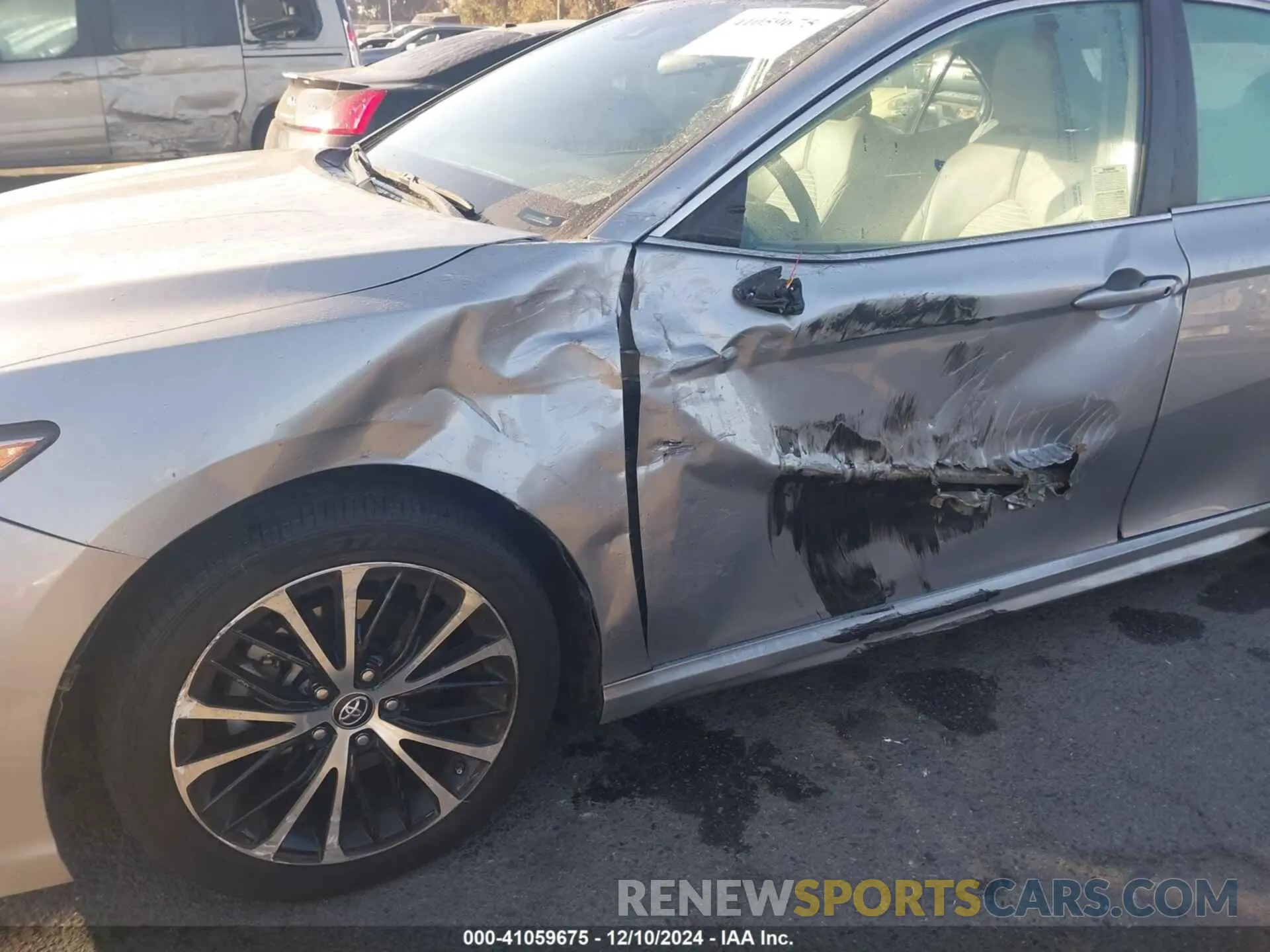 6 fotografías del automóvil dañado 4T1B11HK3KU212156 TOYOTA CAMRY 2019