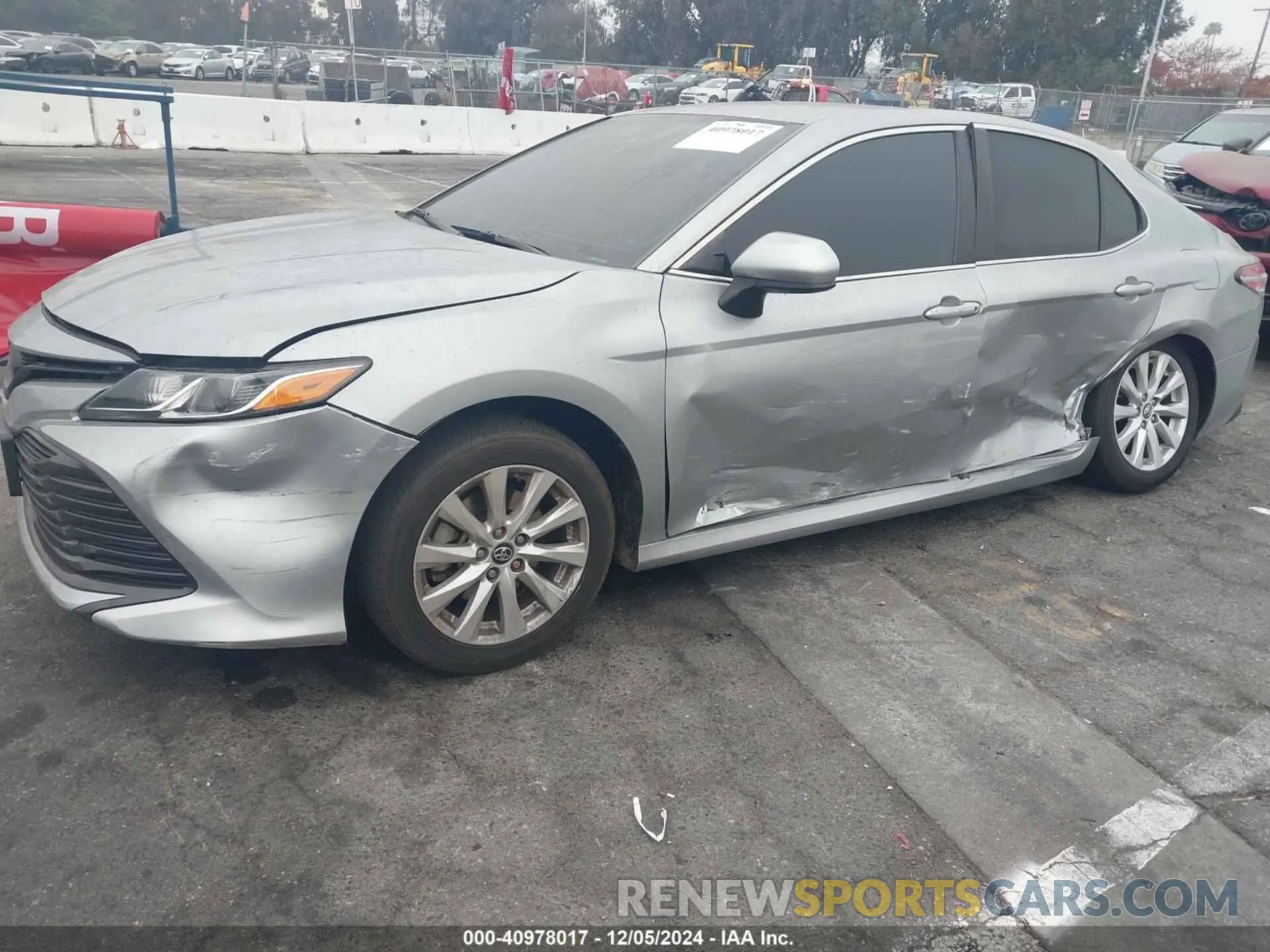 6 fotografías del automóvil dañado 4T1B11HK3KU212982 TOYOTA CAMRY 2019