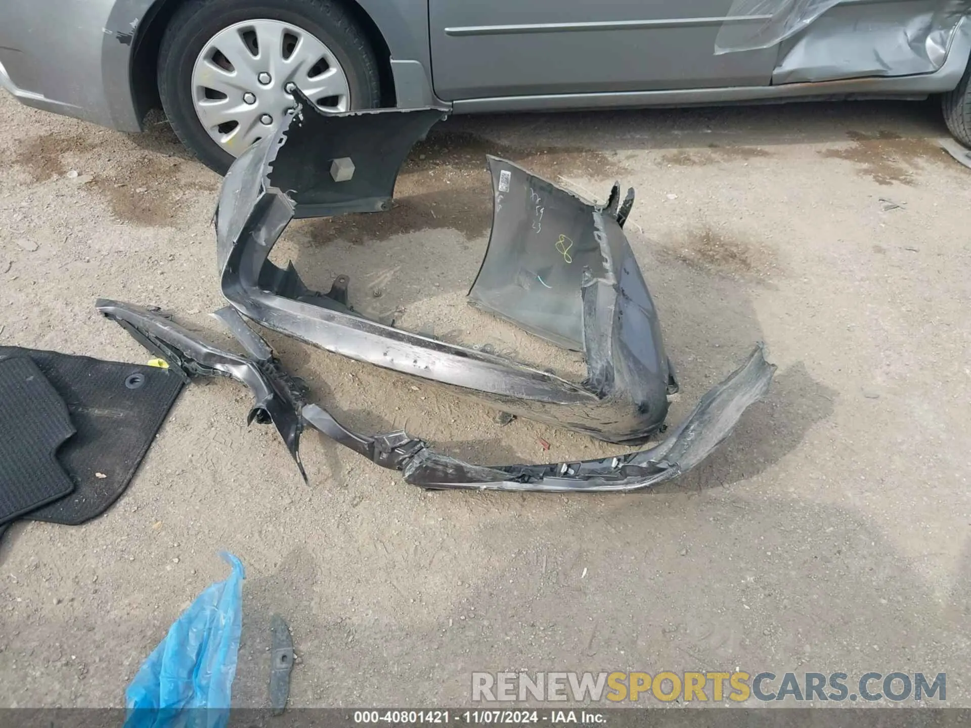 12 fotografías del automóvil dañado 4T1B11HK3KU216465 TOYOTA CAMRY 2019