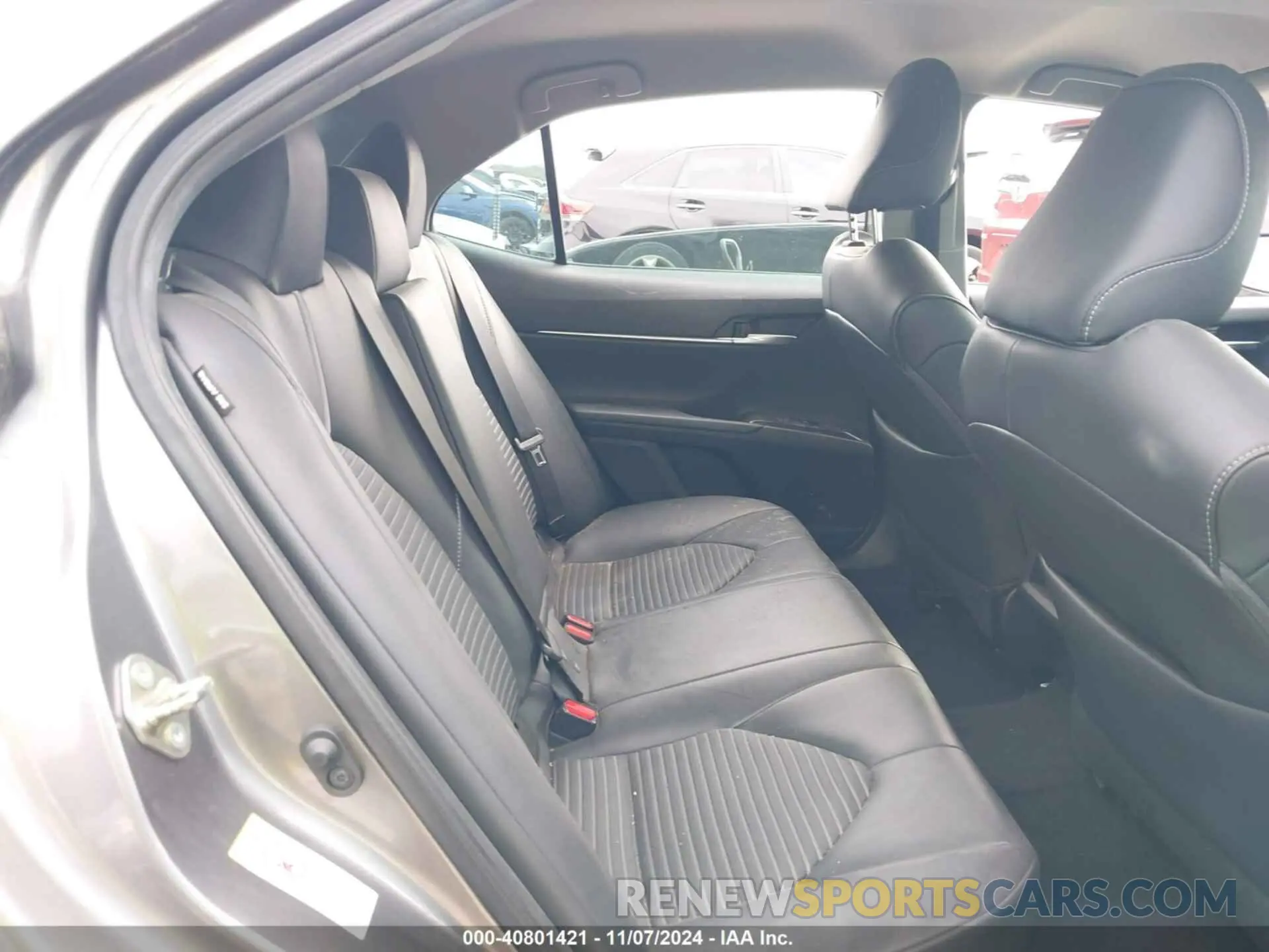 8 fotografías del automóvil dañado 4T1B11HK3KU216465 TOYOTA CAMRY 2019