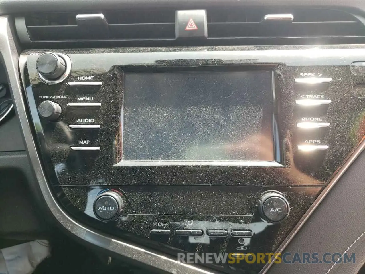 9 fotografías del automóvil dañado 4T1B11HK3KU217146 TOYOTA CAMRY 2019