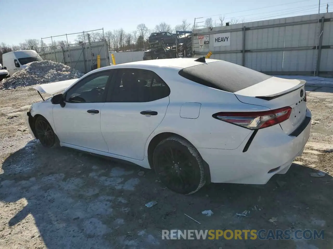 2 fotografías del automóvil dañado 4T1B11HK3KU235551 TOYOTA CAMRY 2019