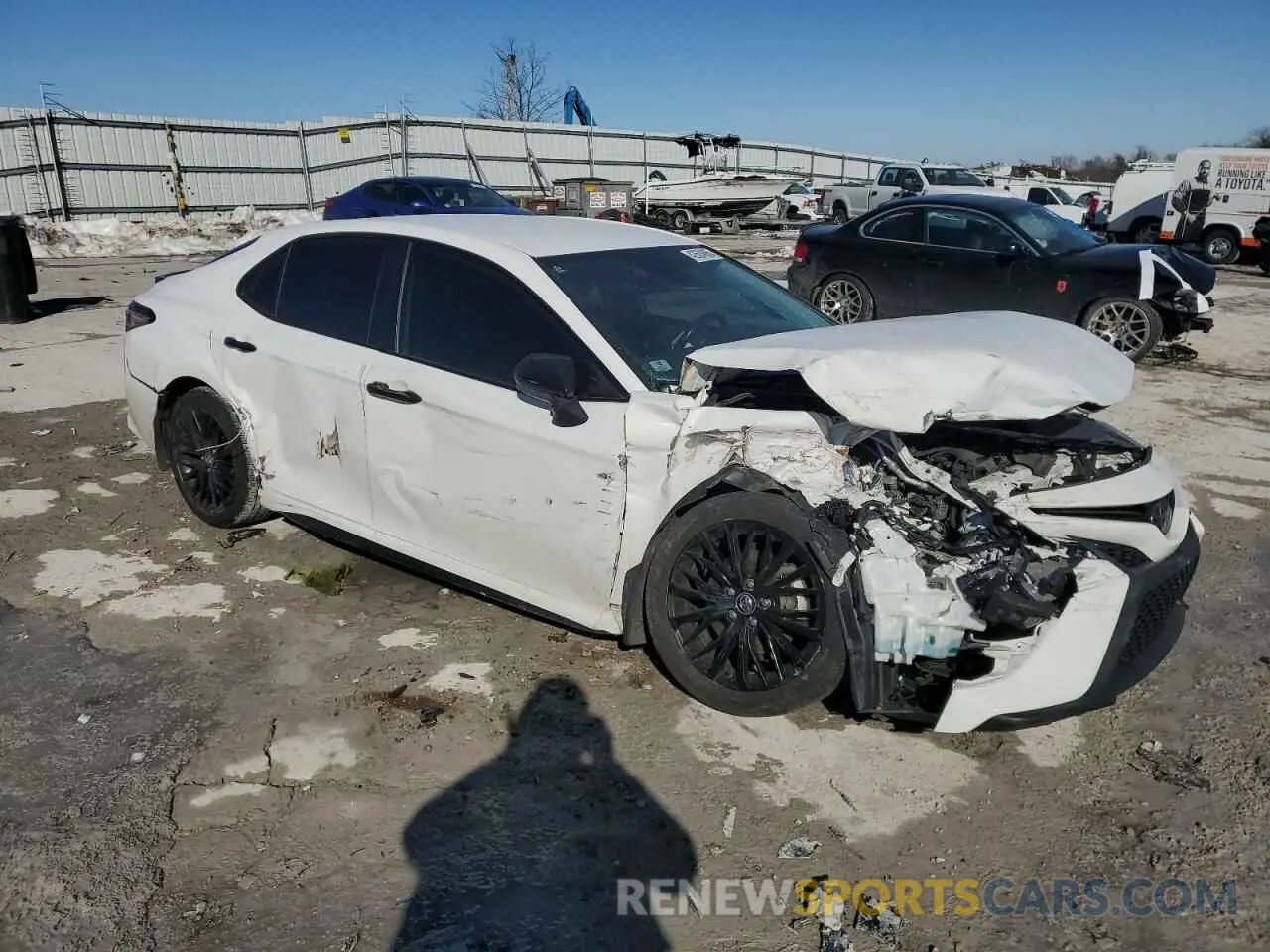 4 fotografías del automóvil dañado 4T1B11HK3KU235551 TOYOTA CAMRY 2019