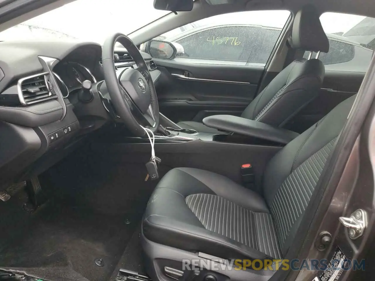 7 fotografías del automóvil dañado 4T1B11HK3KU238272 TOYOTA CAMRY 2019