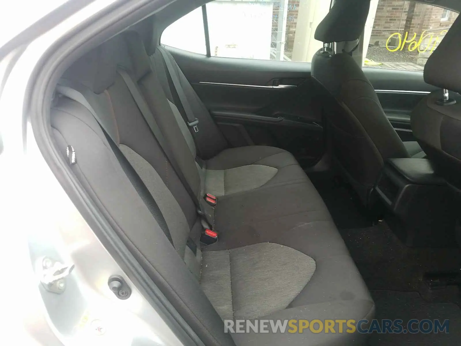 6 fotografías del automóvil dañado 4T1B11HK3KU240555 TOYOTA CAMRY 2019