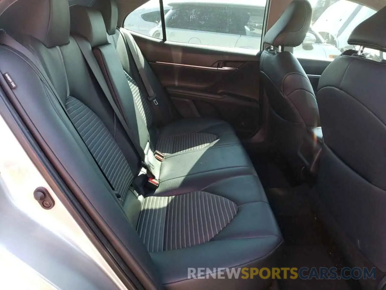 6 fotografías del automóvil dañado 4T1B11HK3KU255850 TOYOTA CAMRY 2019