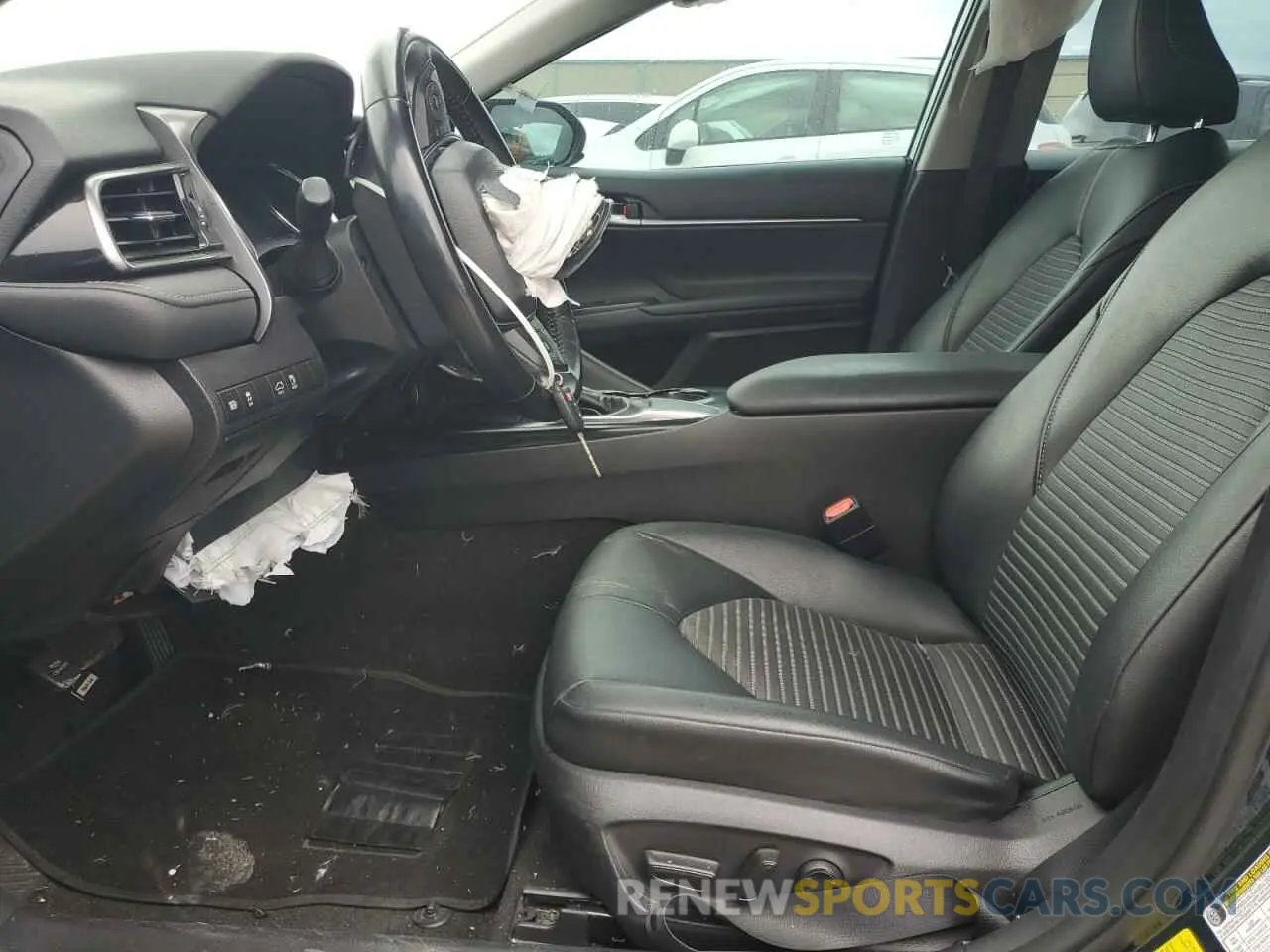 7 fotografías del automóvil dañado 4T1B11HK3KU257128 TOYOTA CAMRY 2019