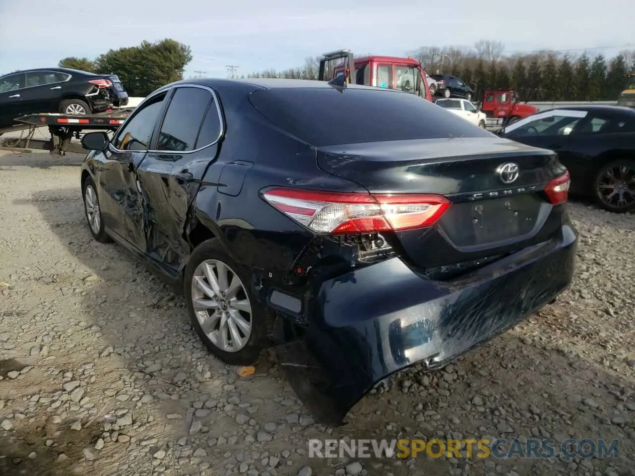 3 fotografías del automóvil dañado 4T1B11HK3KU258716 TOYOTA CAMRY 2019