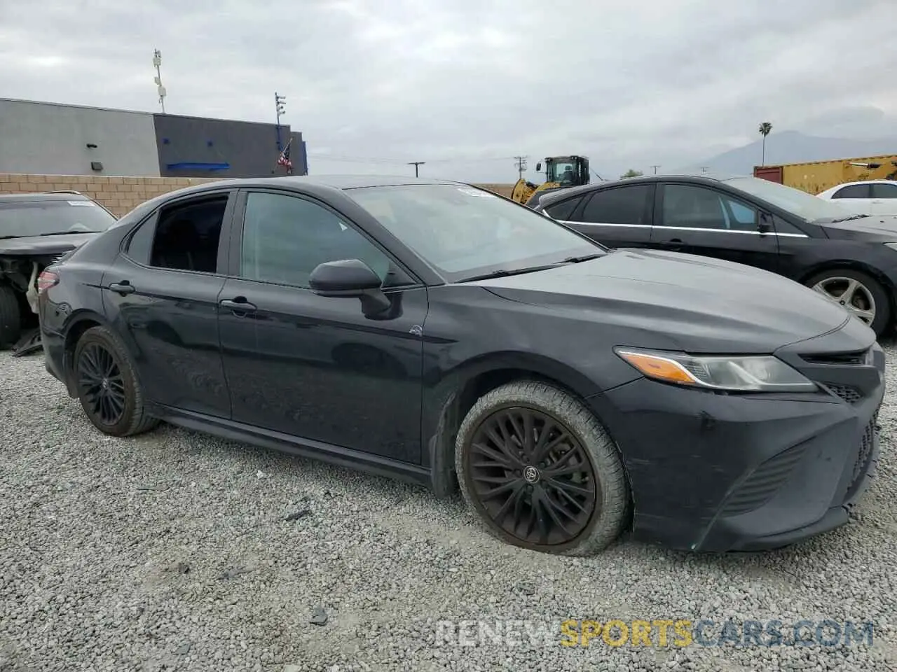 4 fotografías del automóvil dañado 4T1B11HK3KU264046 TOYOTA CAMRY 2019
