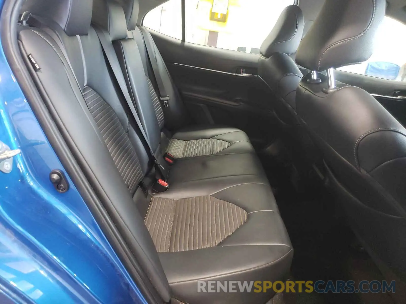 6 fotografías del automóvil dañado 4T1B11HK3KU268405 TOYOTA CAMRY 2019