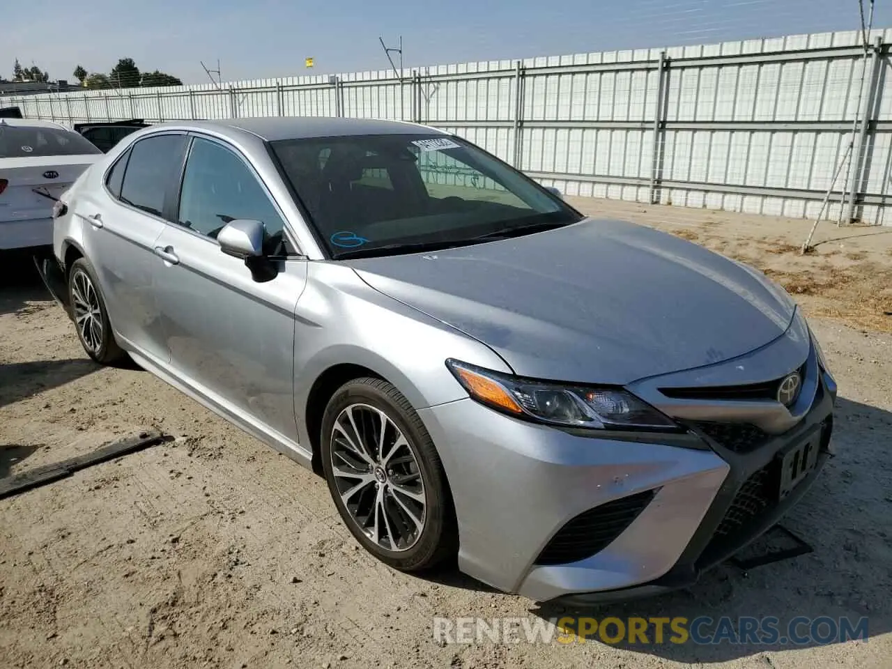 1 fotografías del automóvil dañado 4T1B11HK3KU293191 TOYOTA CAMRY 2019