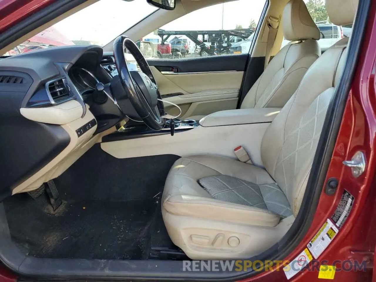 7 fotografías del automóvil dañado 4T1B11HK3KU693008 TOYOTA CAMRY 2019